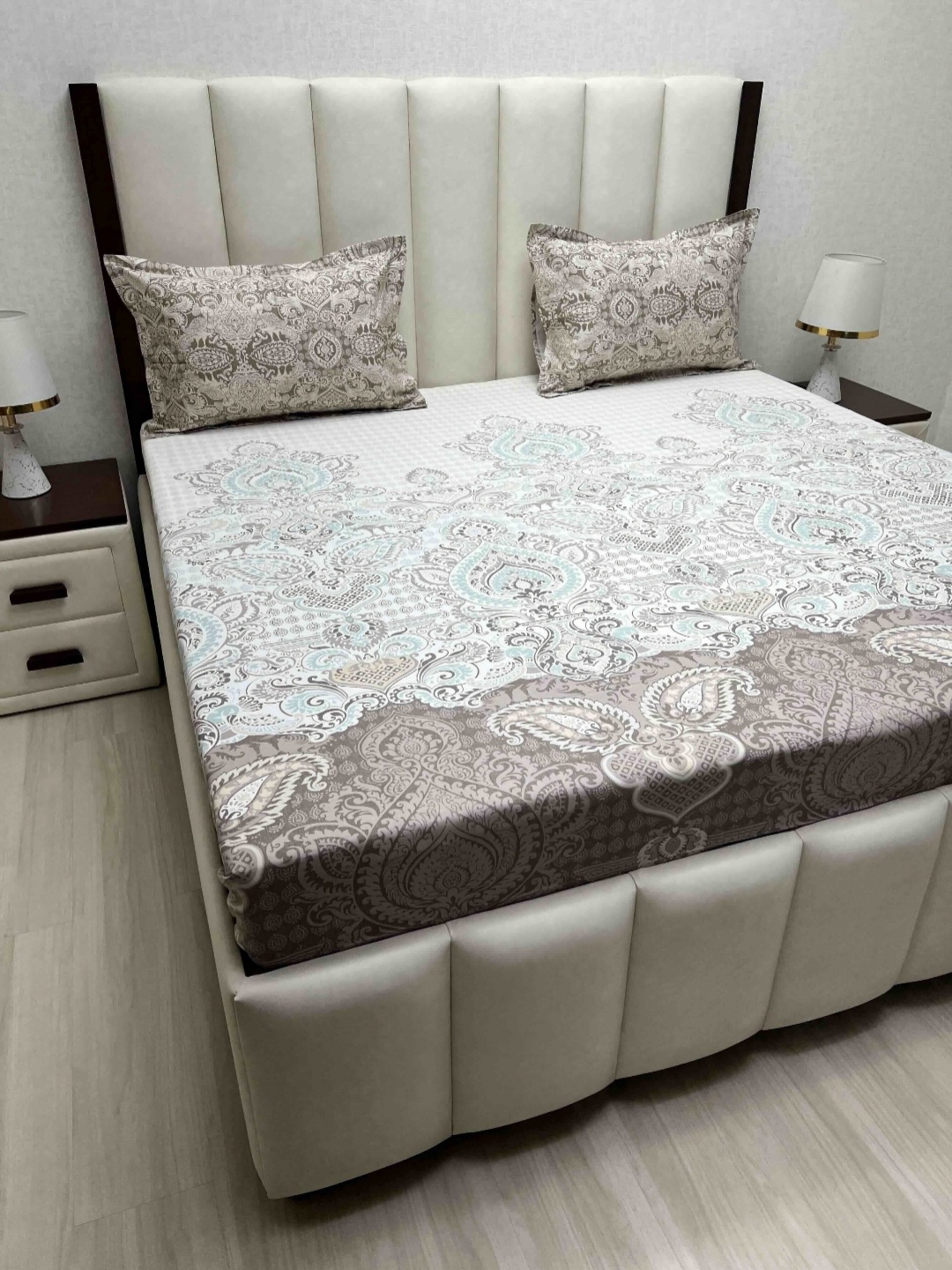 Pure Decor Lifestyle White Floral Printed Cotton 250 TC King Bedsheet Set 2.74 m X 2.74 m
Pure Decor Lifestyle White Floral Printed Cotton 250 TC King Bedsheet Set 2.74 m X 2.74 m