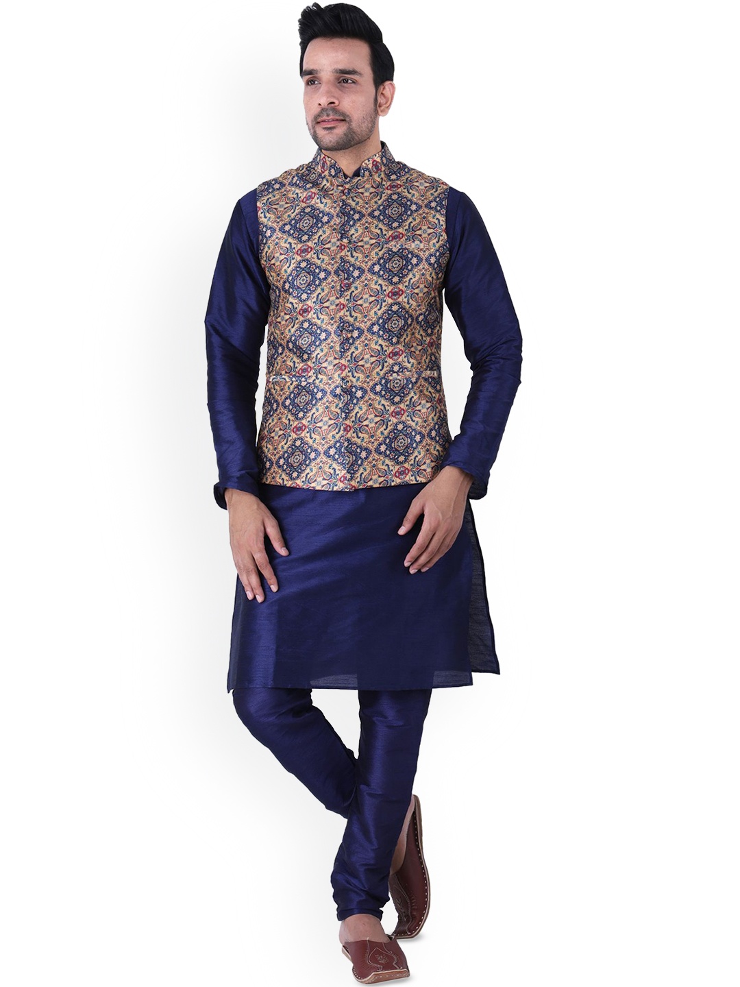 Sadree Mandarin Collar Dupion Silk Kurta And Churidar With Nehru Jacket Set, Navy blue
Sadree Mandarin Collar Dupion Silk Kurta And Churidar With Nehru Jacket Set, Navy blue