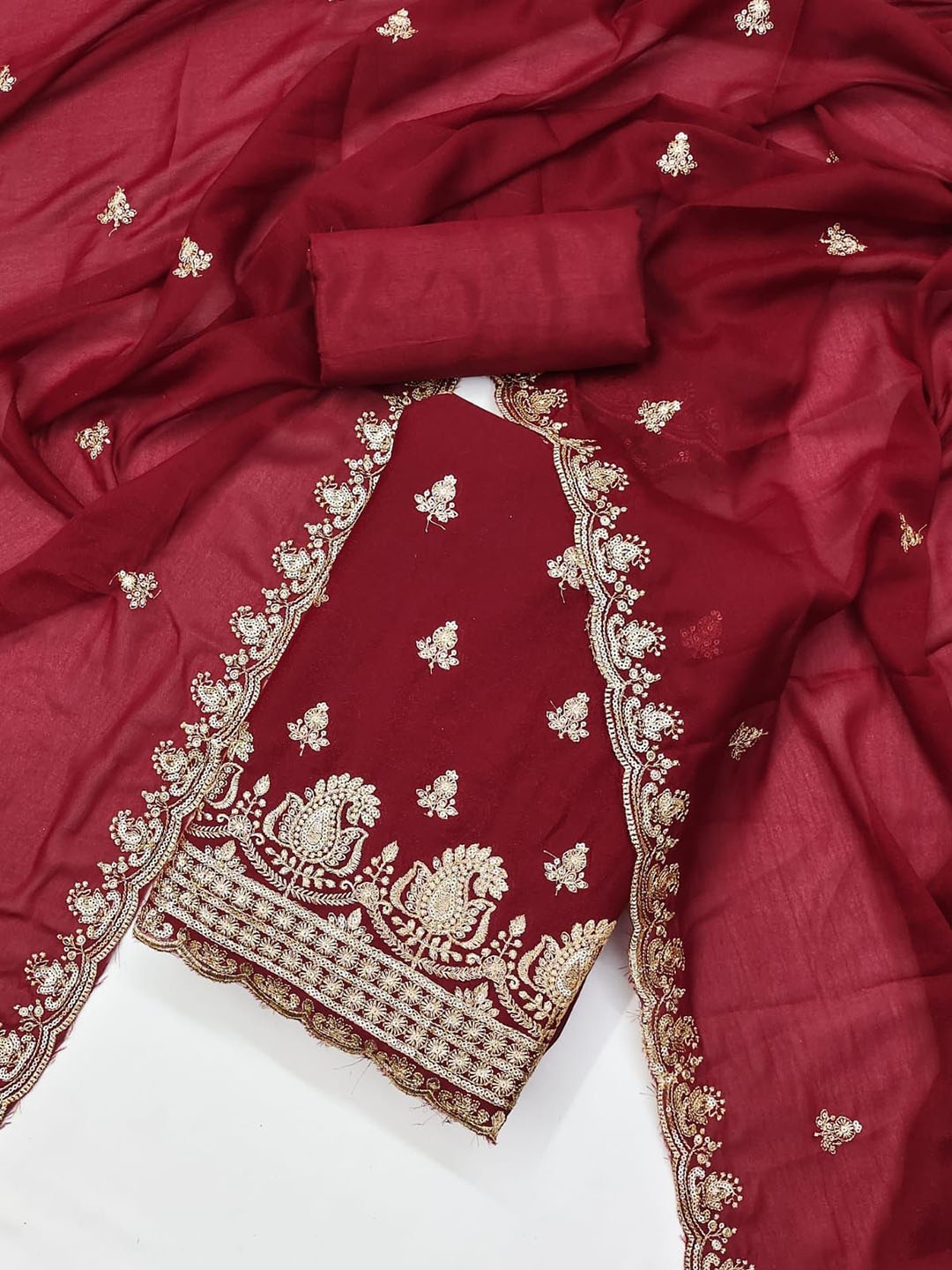 Rangtulika Ethnics Ethnic Motifs Embroidered Sequinned Georgette Unstitched Dress Material, Red
Rangtulika Ethnics Ethnic Motifs Embroidered Sequinned Georgette Unstitched Dress Material, Red