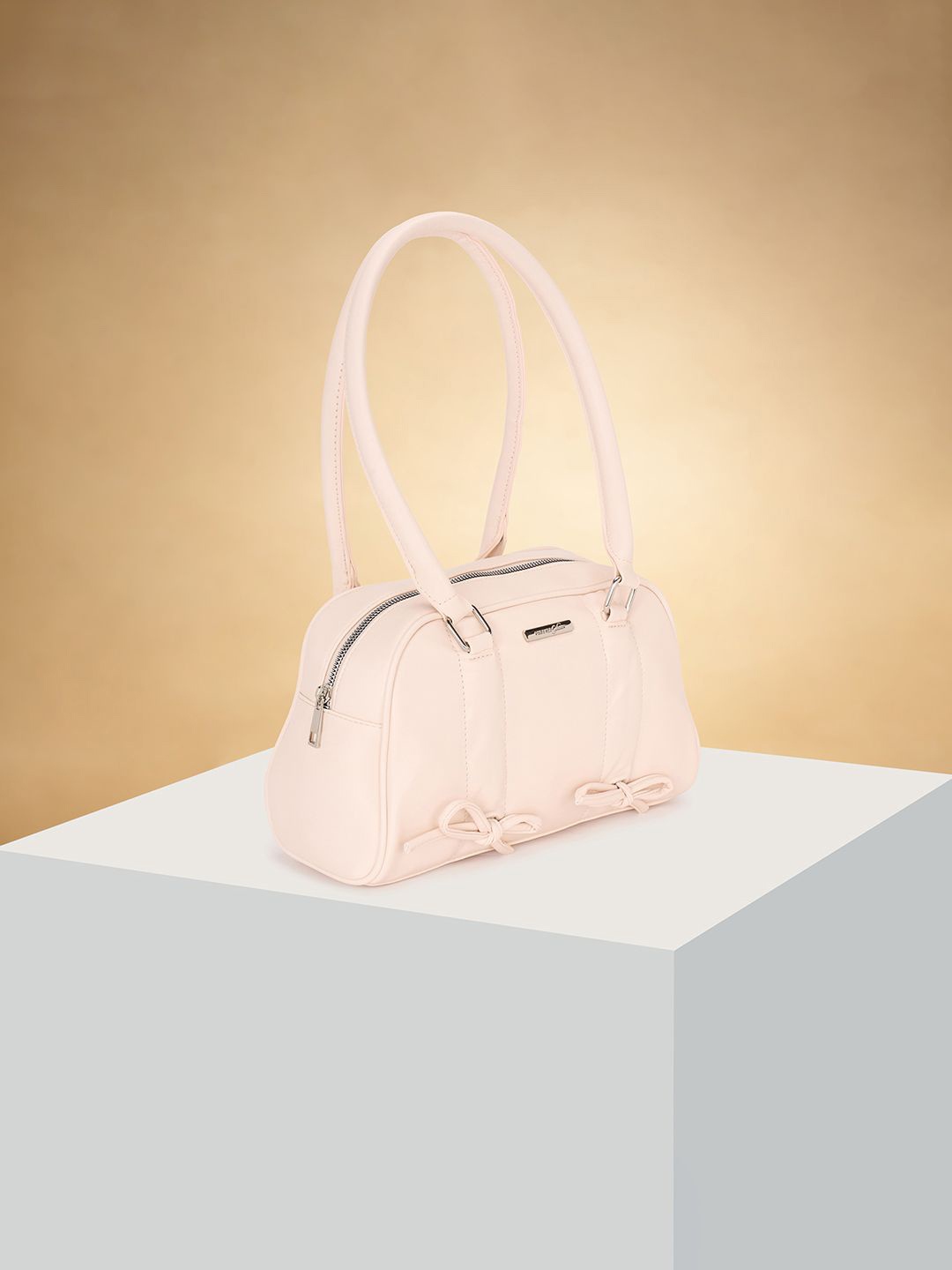 Forever Glam by Pantaloons Colourblocked PU Structured Shoulder Bag with Bow Detail, Off white
Forever Glam by Pantaloons Colourblocked PU Structured Shoulder Bag with Bow Detail, Off white