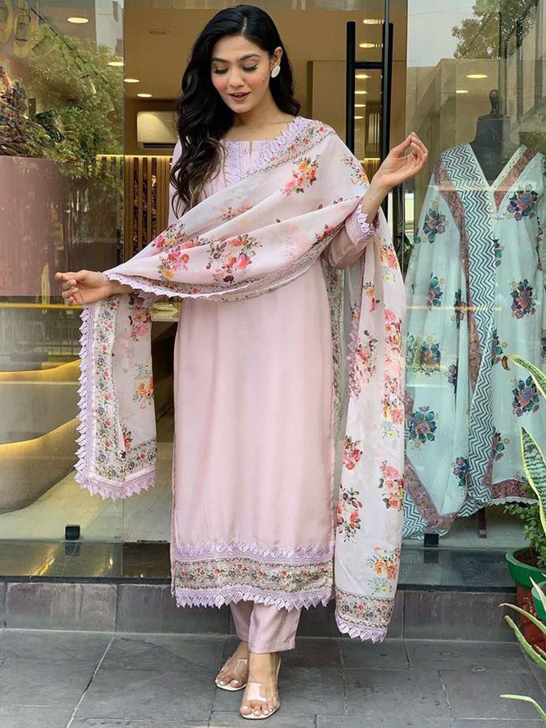 KOTRONS Floral Embroidered Thread Work Chanderi Silk Kurta With Trousers And Dupatta, Peach
KOTRONS Floral Embroidered Thread Work Chanderi Silk Kurta With Trousers And Dupatta, Peach
