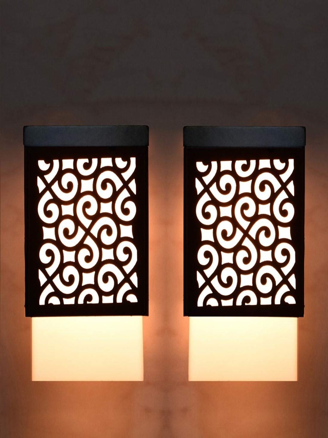 Gojeeva Black and White 2 Pieces Textured Wooden Contemporary Square Shaped Wall Lamps
Gojeeva Black and White 2 Pieces Textured Wooden Contemporary Square Shaped Wall Lamps
