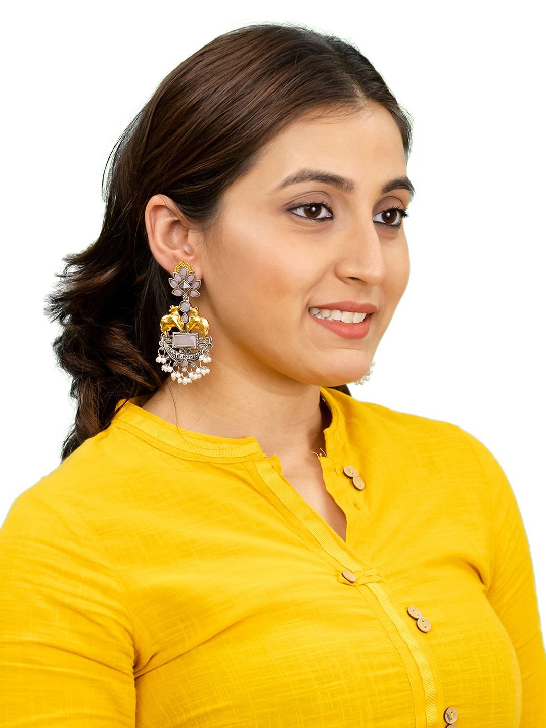 Shining Jewel - By Shivansh Silver-Plated Cubic Zirconia Studded Contemporary Drop Earring
Shining Jewel - By Shivansh Silver-Plated Cubic Zirconia Studded Contemporary Drop Earring
