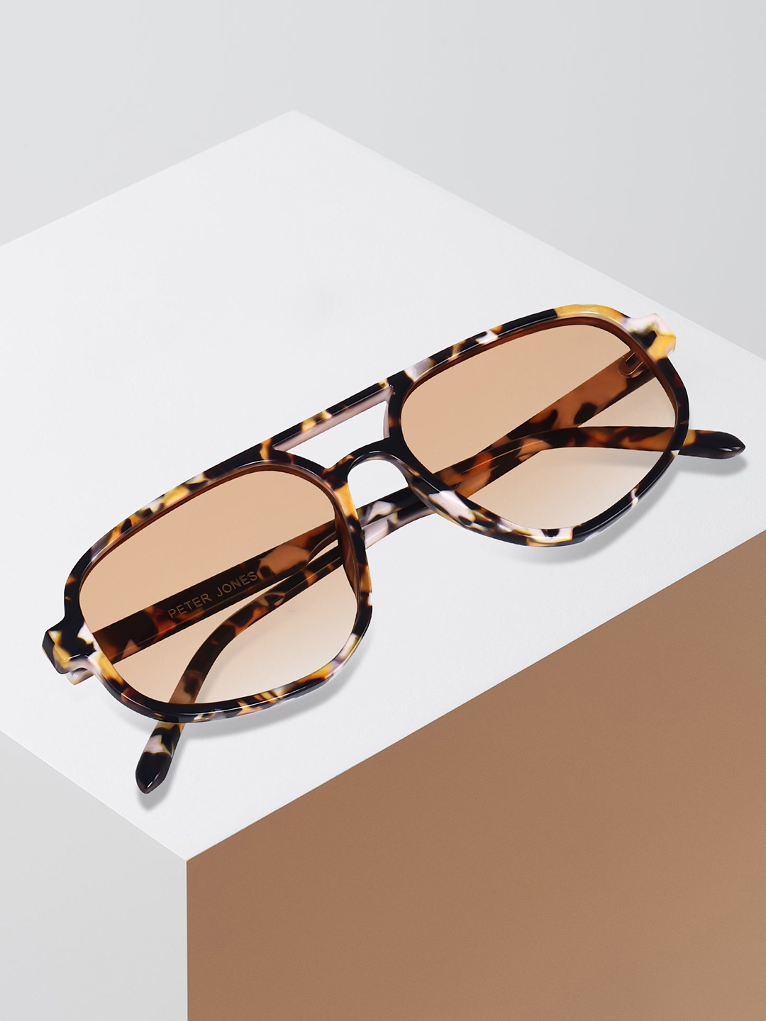 Peter Jones Eyewear Women Square Sunglasses with Polarised and UV Protected Lens, Brown
Peter Jones Eyewear Women Square Sunglasses with Polarised and UV Protected Lens, Brown