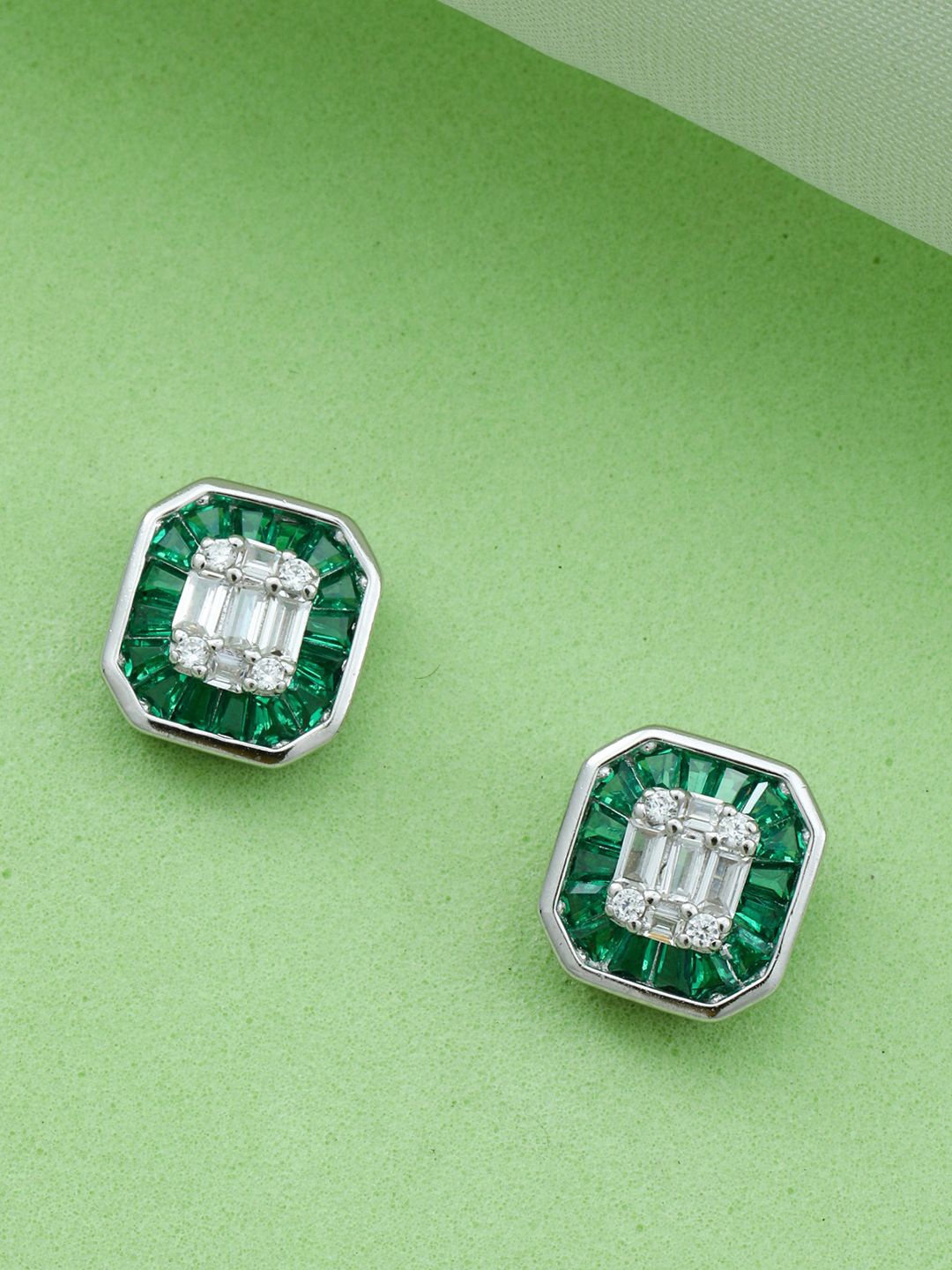 MAIRA 925 Sterling Silver Rhodium-Plated Cubic Zirconia Studded Classic Shaped Studs
MAIRA 925 Sterling Silver Rhodium-Plated Cubic Zirconia Studded Classic Shaped Studs