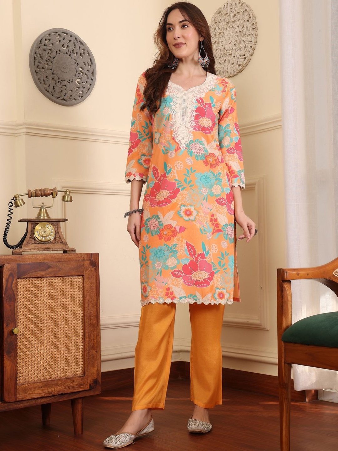 ADORNIA Floral Printed Thread Work Sweetheart Neck Pure Cotton Kurta with Trousers, Orange
ADORNIA Floral Printed Thread Work Sweetheart Neck Pure Cotton Kurta with Trousers, Orange