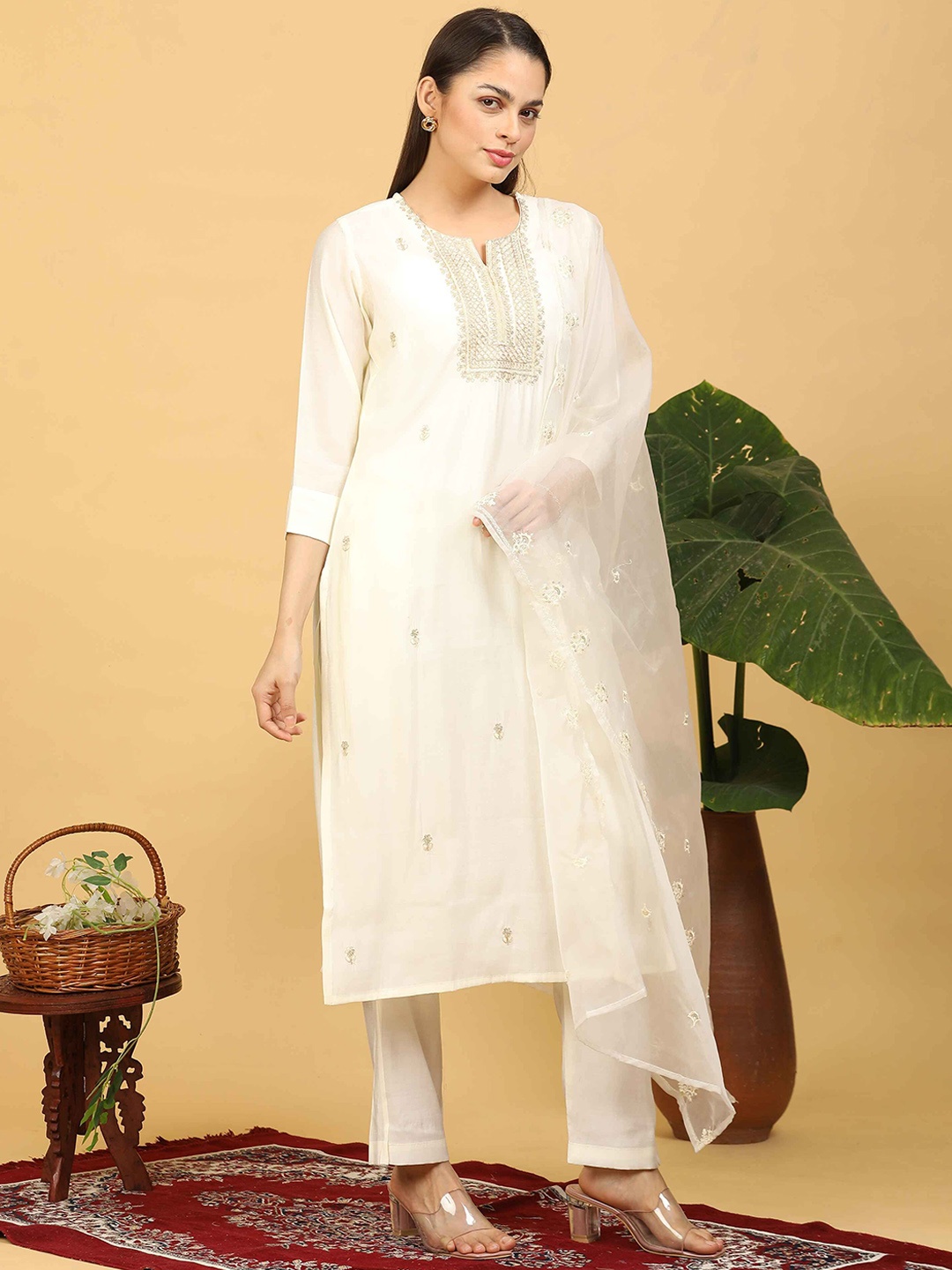 GOLDSTROMS Embroidered Zari Notch Neck Georgette Straight Kurta With Trousers & Dupatta, Off white
GOLDSTROMS Embroidered Zari Notch Neck Georgette Straight Kurta With Trousers & Dupatta, Off white