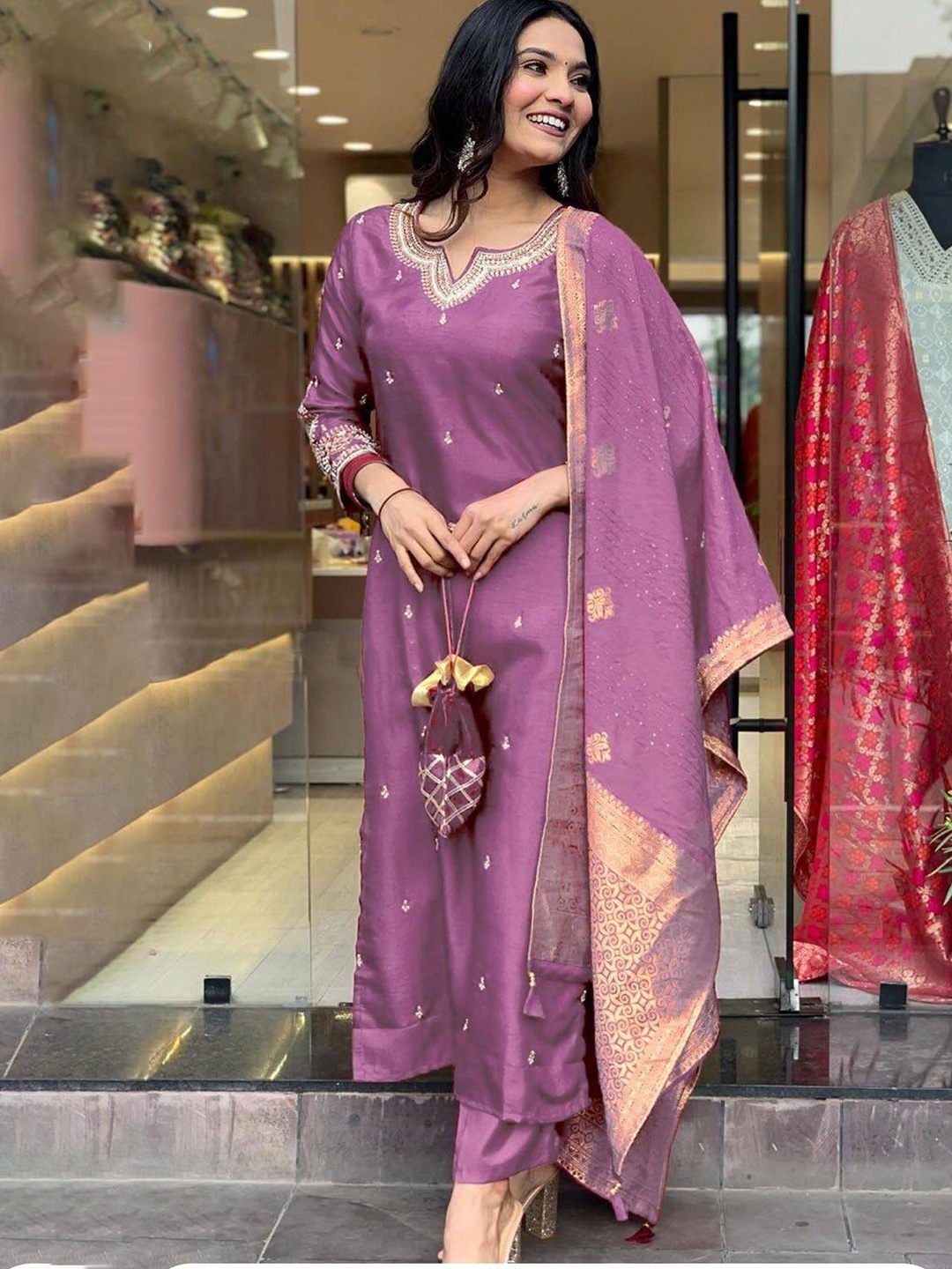 KOTRONS Floral Embroidered Thread Work Chanderi Silk Kurta With Trousers And Dupatta, Purple
KOTRONS Floral Embroidered Thread Work Chanderi Silk Kurta With Trousers And Dupatta, Purple