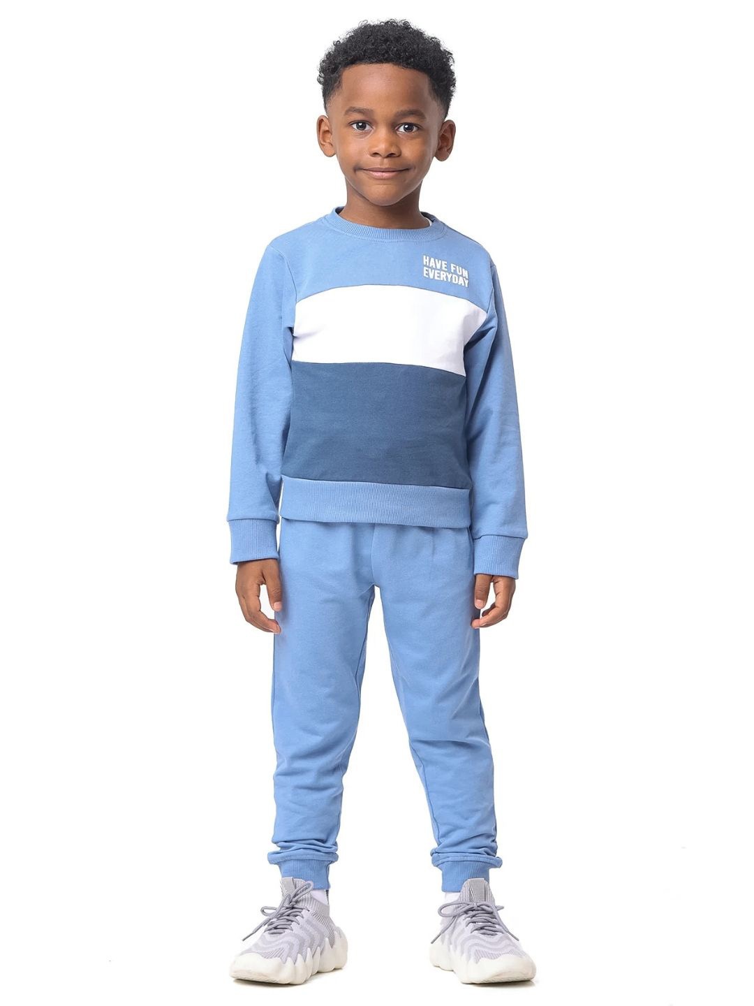 Nuego Kids Boys Graphic Print Pure Cotton Sweatshirt with Joggers Clothing Set, Blue
Nuego Kids Boys Graphic Print Pure Cotton Sweatshirt with Joggers Clothing Set, Blue