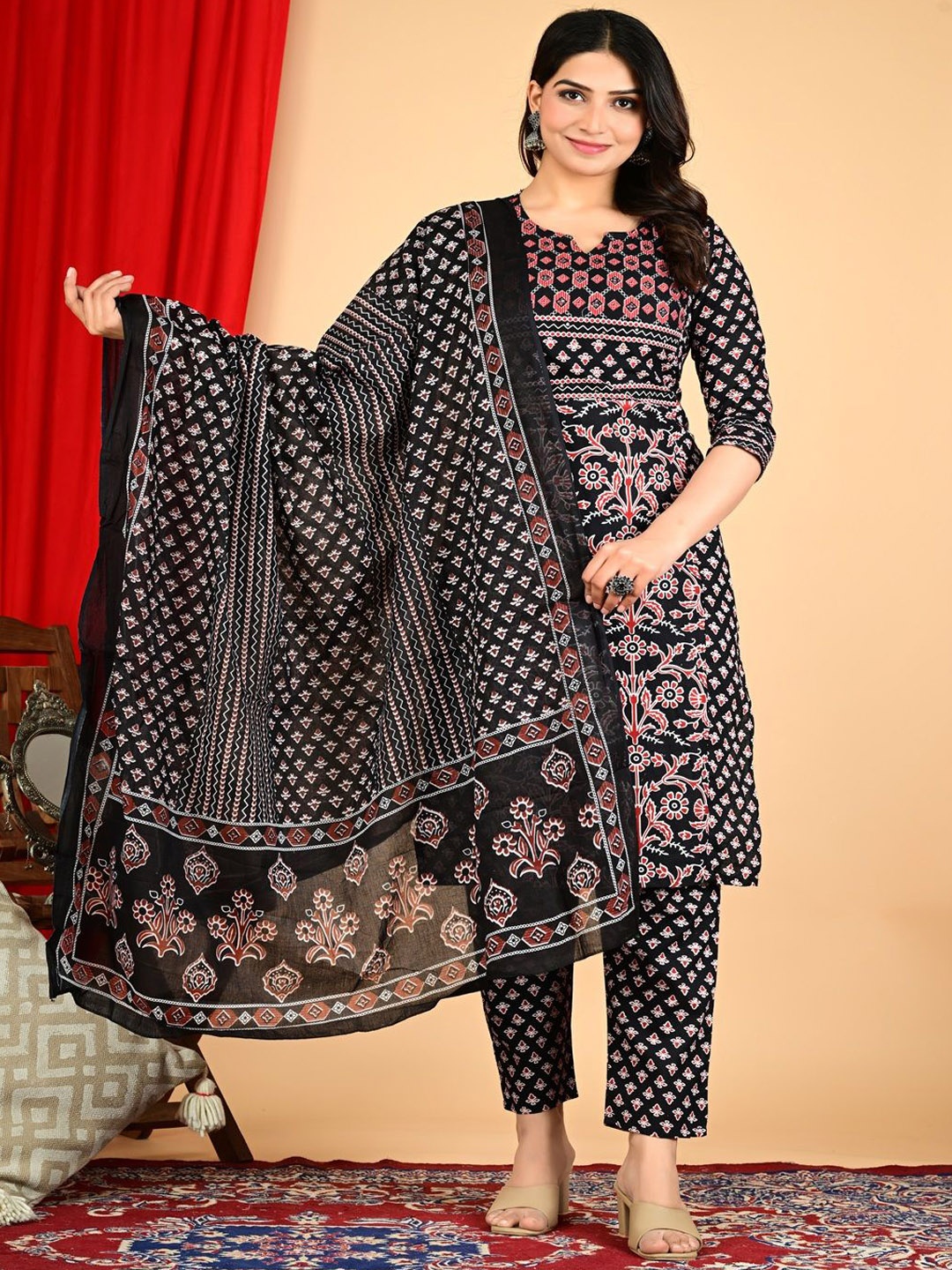 Divsy Fashion Floral Printed Notch Neck Straight Kurta With Trousers And Dupatta, Black
Divsy Fashion Floral Printed Notch Neck Straight Kurta With Trousers And Dupatta, Black