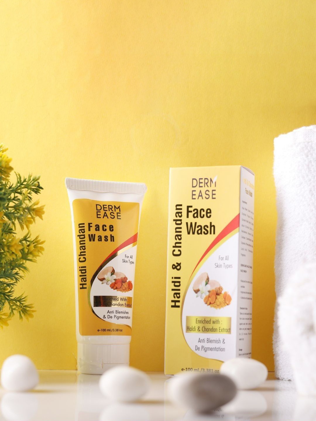 DERMEASE Haldi & Chandan Face Wash For Anti Blemishes & De Pigmentation - 100 ml, White
DERMEASE Haldi & Chandan Face Wash For Anti Blemishes & De Pigmentation - 100 ml, White