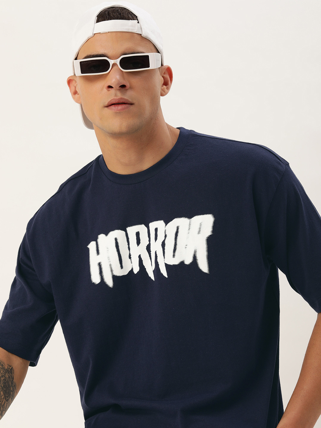 Kook N Keech Pure Cotton Typography Printed Drop-Shoulder Sleeves Oversized T-shirt, Navy blue
Kook N Keech Pure Cotton Typography Printed Drop-Shoulder Sleeves Oversized T-shirt, Navy blue