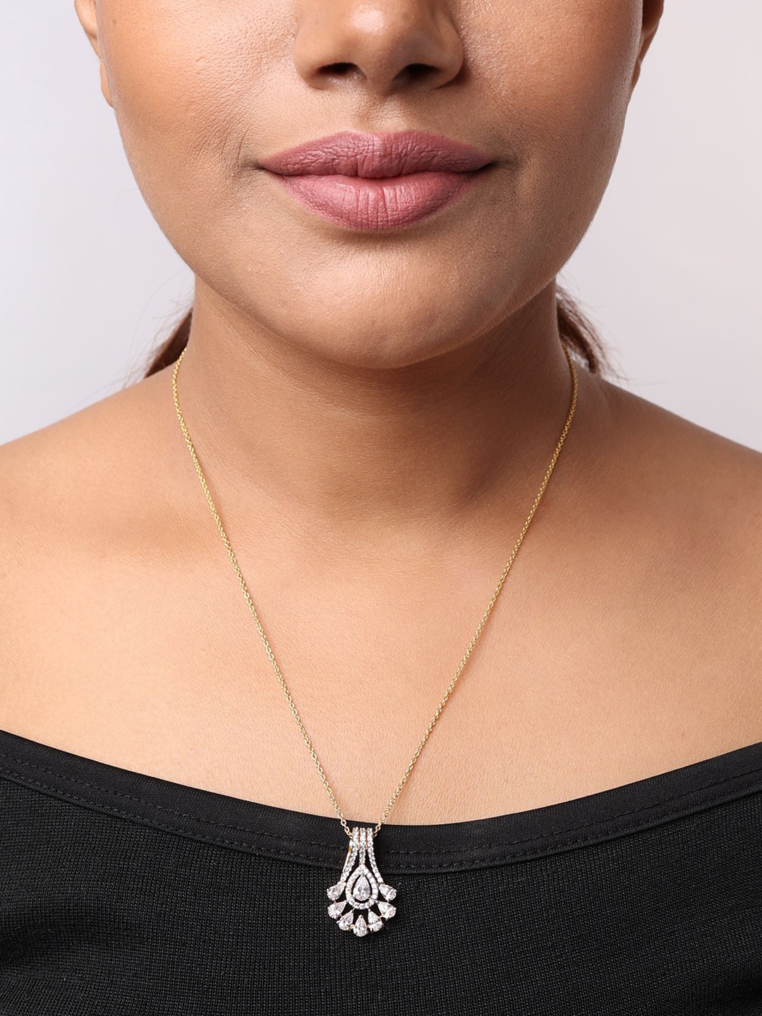 Sica Jewellery Stainless Steel Gold-Plated Cubic Zirconia Studded Pendants with Chains
Sica Jewellery Stainless Steel Gold-Plated Cubic Zirconia Studded Pendants with Chains