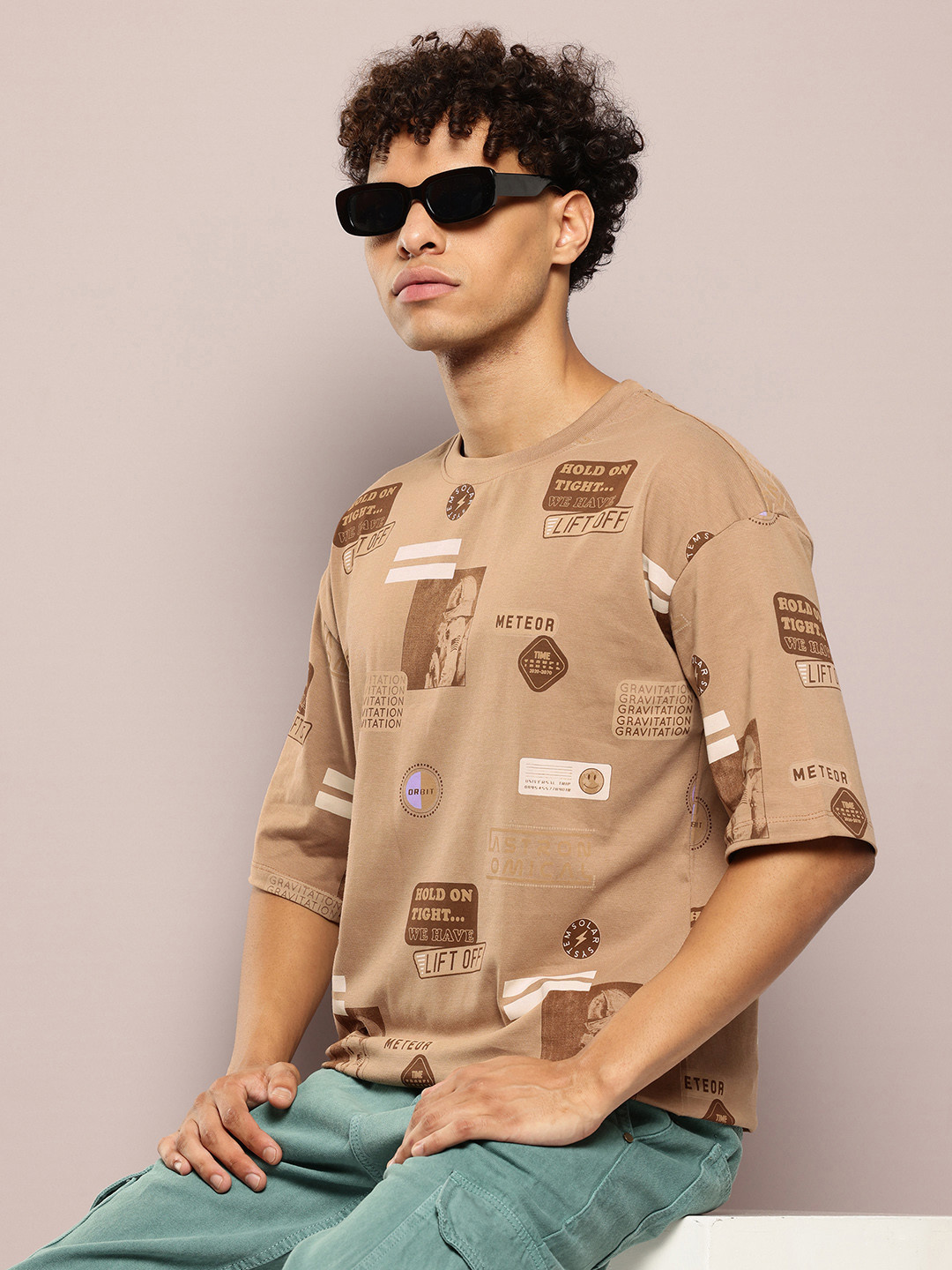 Kook N Keech Graphic Printed Drop-Shoulder Sleeves Pure Cotton Oversized T-shirt, Brown
Kook N Keech Graphic Printed Drop-Shoulder Sleeves Pure Cotton Oversized T-shirt, Brown