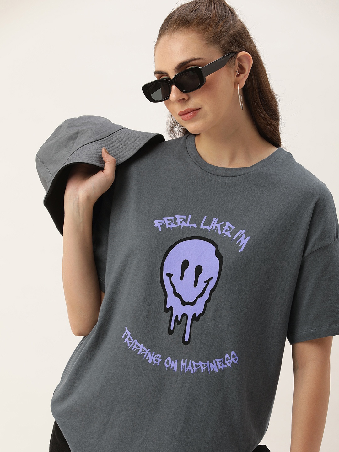 Kook N Keech Graphic Printed Drop-Shoulder Sleeves Pure Cotton Oversized T-shirt, Grey
Kook N Keech Graphic Printed Drop-Shoulder Sleeves Pure Cotton Oversized T-shirt, Grey