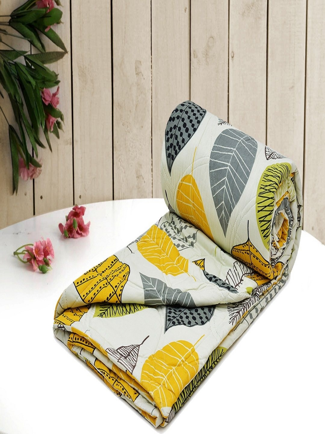 Myntra Elegant Homes RR Creations Yellow Printed Microfiber AC Room Double Bed Comforter
Myntra Elegant Homes RR Creations Yellow Printed Microfiber AC Room Double Bed Comforter