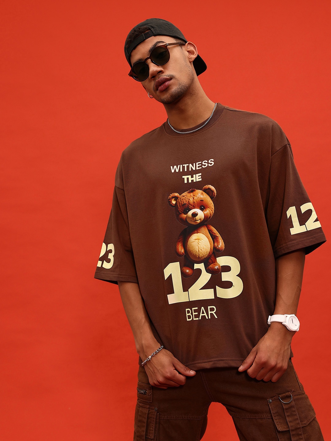 glitchez Statement Graphics Printed Drop-Shoulder Short Sleeves Terry Oversized Heavy GSM Tshirt, Brown
glitchez Statement Graphics Printed Drop-Shoulder Short Sleeves Terry Oversized Heavy GSM Tshirt, Brown