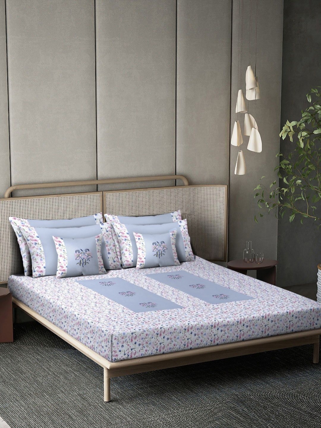 Myntra Elegant Homes Blue Printed 400 TC Pure Cotton King Bedsheet Set 2.70 m x 2.70 m
Myntra Elegant Homes Blue Printed 400 TC Pure Cotton King Bedsheet Set 2.70 m x 2.70 m