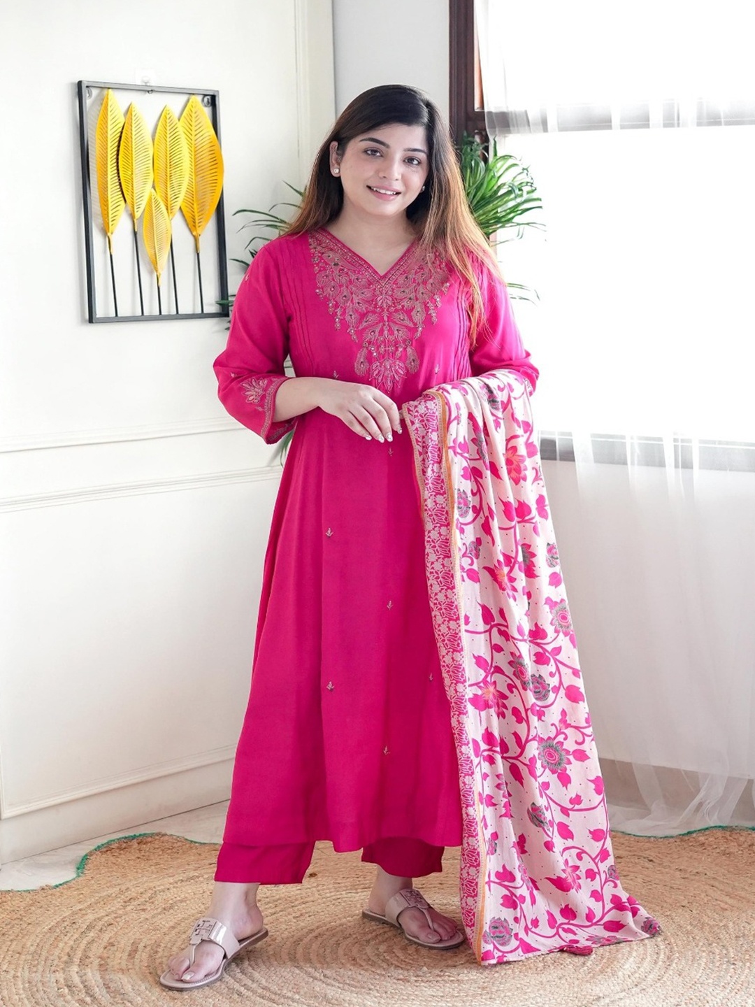 KALINI Women Floral Embroidered Regular Chanderi Silk Kurta with Trousers & With Dupatta, Pink
KALINI Women Floral Embroidered Regular Chanderi Silk Kurta with Trousers & With Dupatta, Pink