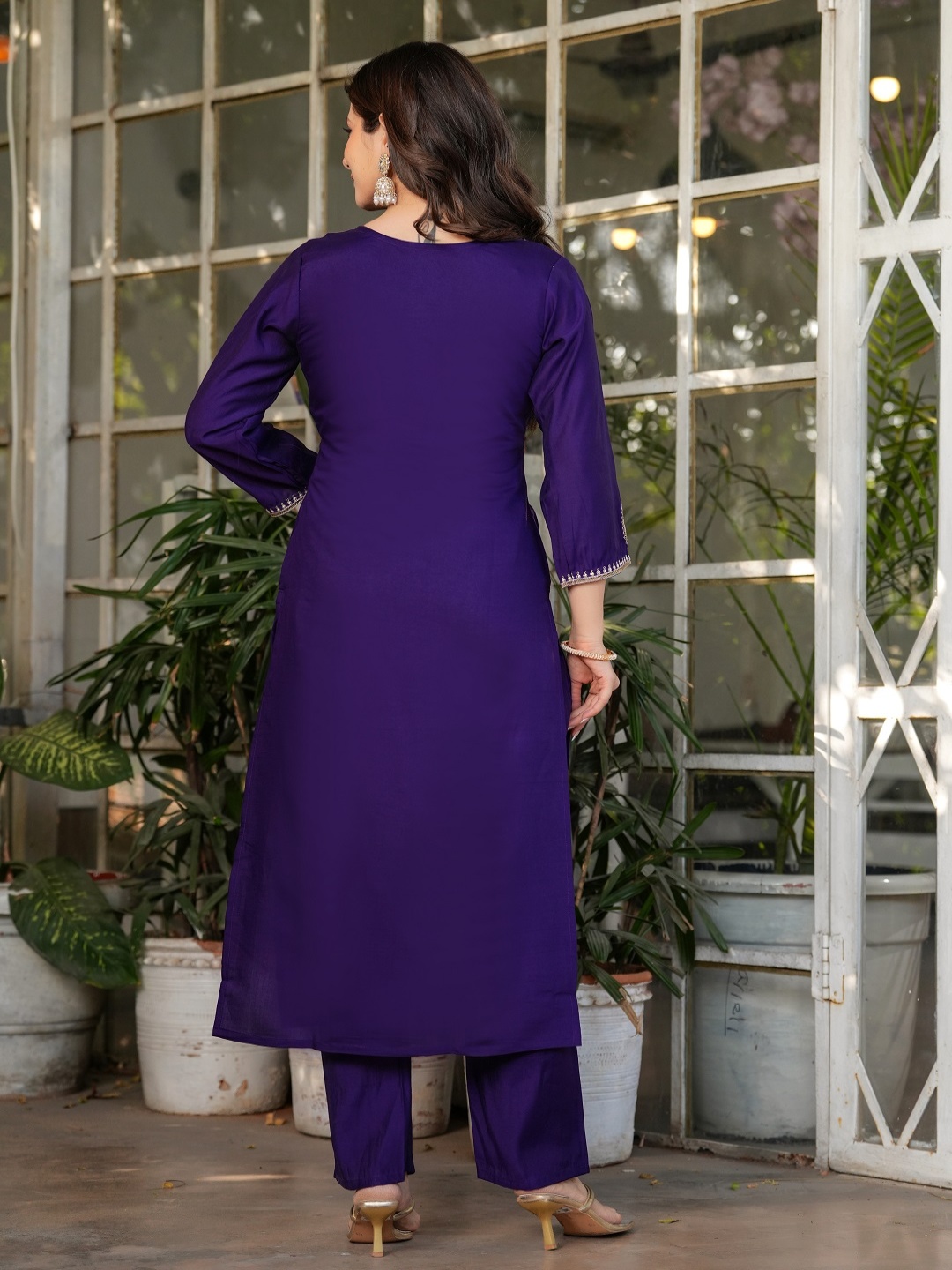 ORUS Women Ethnic Motifs Embroidered Regular Sequinned Chanderi Silk Kurta with Trousers & With Dupatta, Violet
ORUS Women Ethnic Motifs Embroidered Regular Sequinned Chanderi Silk Kurta with Trousers & With Dupatta, Violet