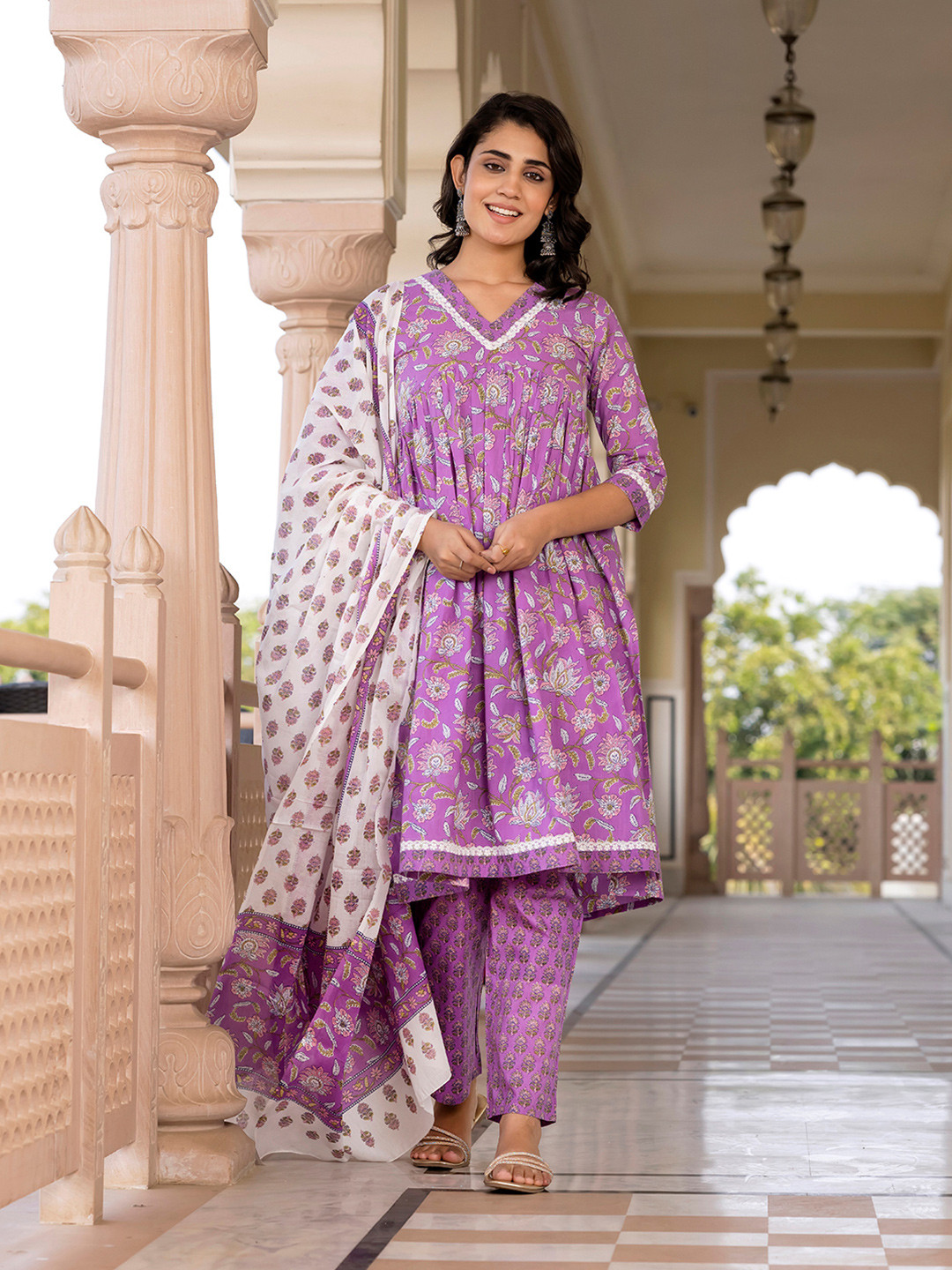 KALINI Women Floral Printed Regular Pure Cotton Kurta with Trousers & With Dupatta, Purple
KALINI Women Floral Printed Regular Pure Cotton Kurta with Trousers & With Dupatta, Purple