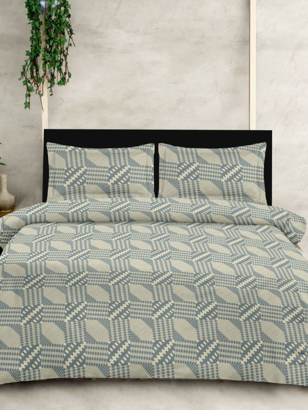 Sleeping Owls- because your sleep matters Blue 210 TC King Bedsheet Set 2.74 m X 2.74 m
Sleeping Owls- because your sleep matters Blue 210 TC King Bedsheet Set 2.74 m X 2.74 m