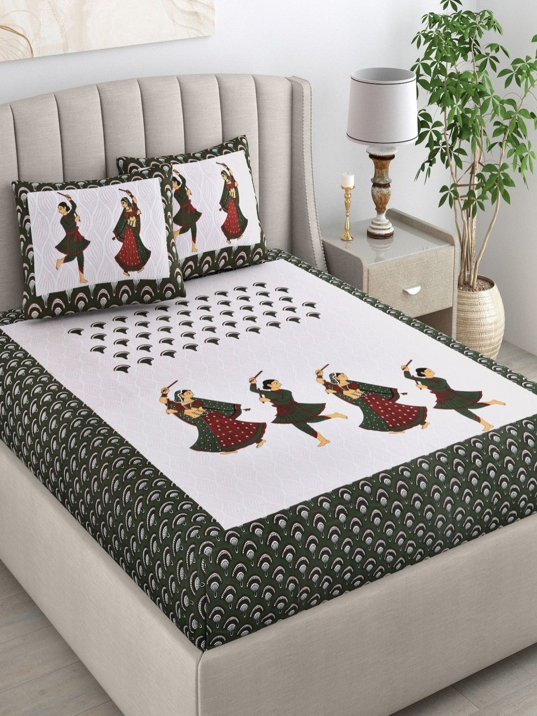 tundwal's Grey & White Printed Pure Cotton 210 TC King Bedsheet Sets - 2.28 m x 2.74 m
tundwal's Grey & White Printed Pure Cotton 210 TC King Bedsheet Sets - 2.28 m x 2.74 m