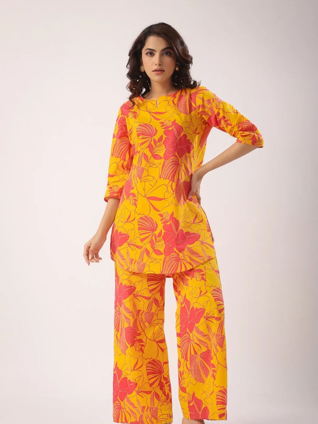 Nyxtee Women Floral Printed Regular Pure Cotton Kurti with Palazzos & With Dupatta, Yellow
Nyxtee Women Floral Printed Regular Pure Cotton Kurti with Palazzos & With Dupatta, Yellow