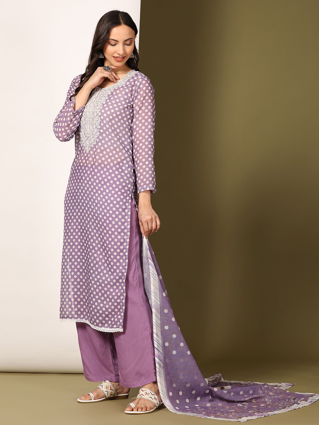 Mamicha Women Floral Printed Regular Pure Cotton Kurta with Palazzos & With Dupatta, Purple
Mamicha Women Floral Printed Regular Pure Cotton Kurta with Palazzos & With Dupatta, Purple
