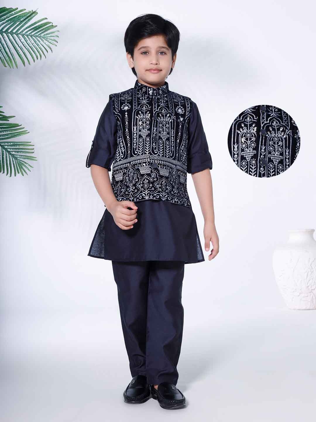 Ministitch Boys Ethnic Motifs Embroidered Regular Thread Work Kurta with Pyjamas, Navy blue
Ministitch Boys Ethnic Motifs Embroidered Regular Thread Work Kurta with Pyjamas, Navy blue