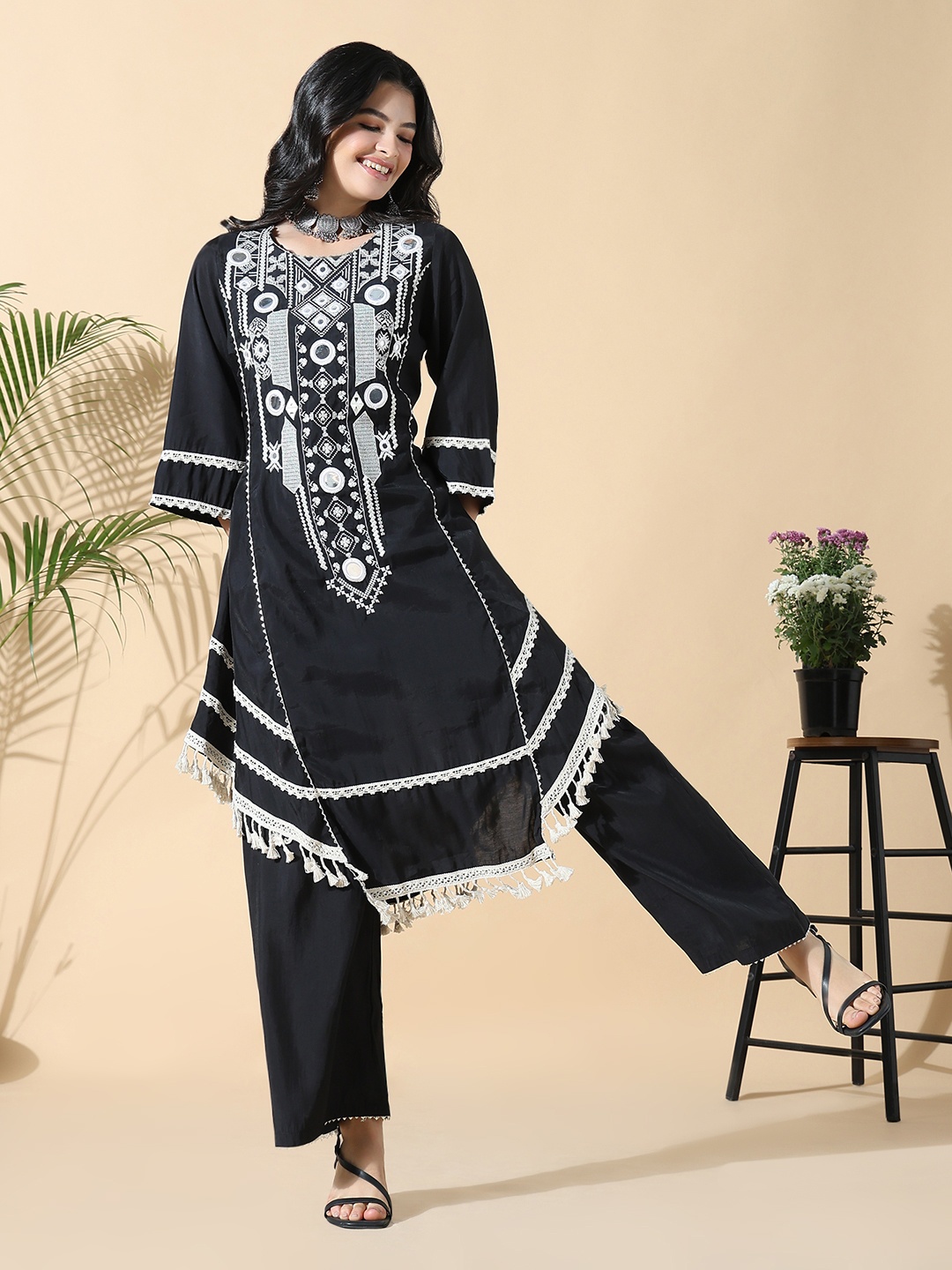 SHOWOFF Women Ethnic Motifs Embroidered Regular Mirror Work Raw Silk Kurta with Trousers, Black
SHOWOFF Women Ethnic Motifs Embroidered Regular Mirror Work Raw Silk Kurta with Trousers, Black