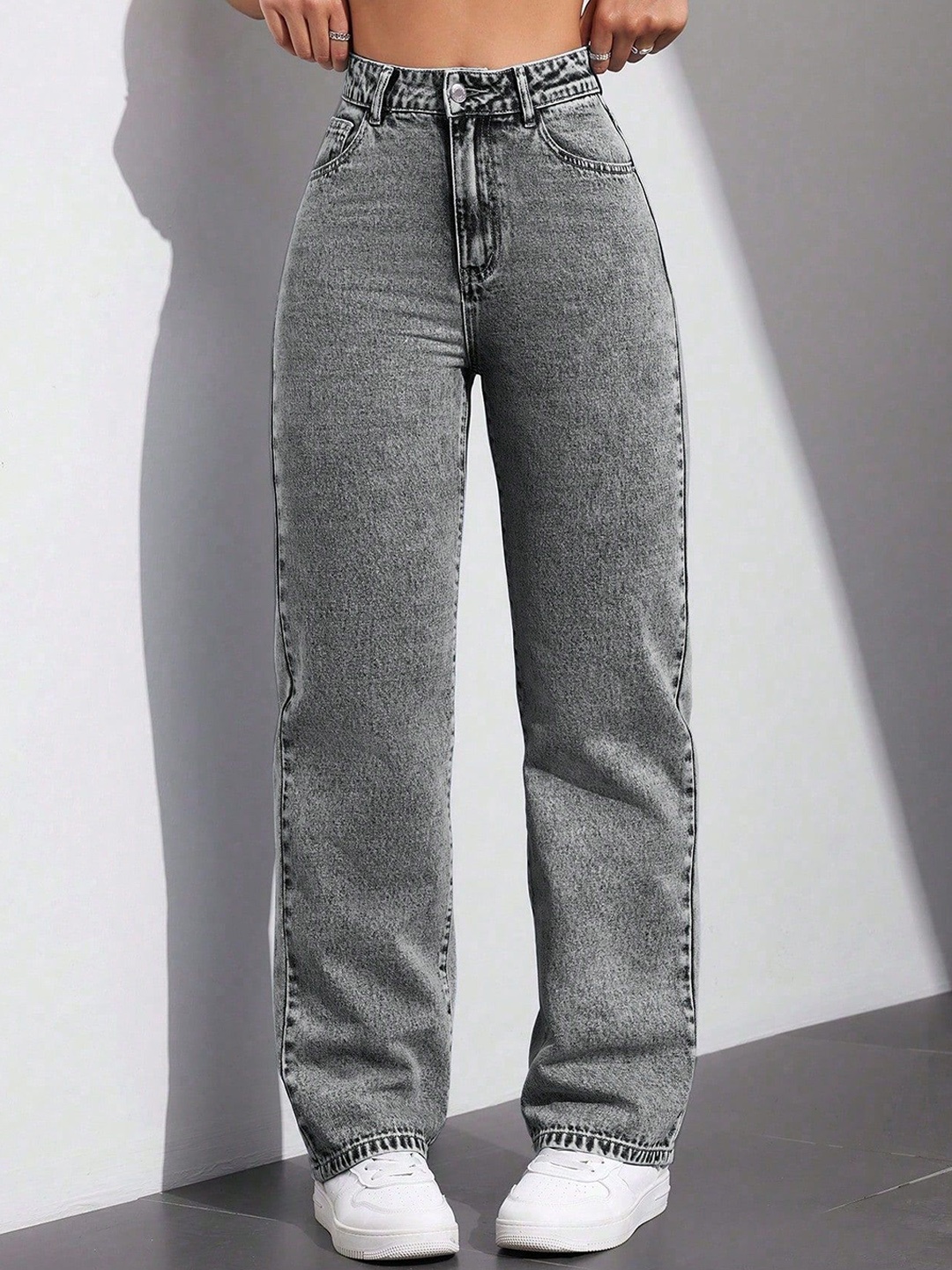 DressBerry Women Comfort Straight Fit High-Rise Light Fade Acid Wash Stretchable Jeans, Grey
DressBerry Women Comfort Straight Fit High-Rise Light Fade Acid Wash Stretchable Jeans, Grey