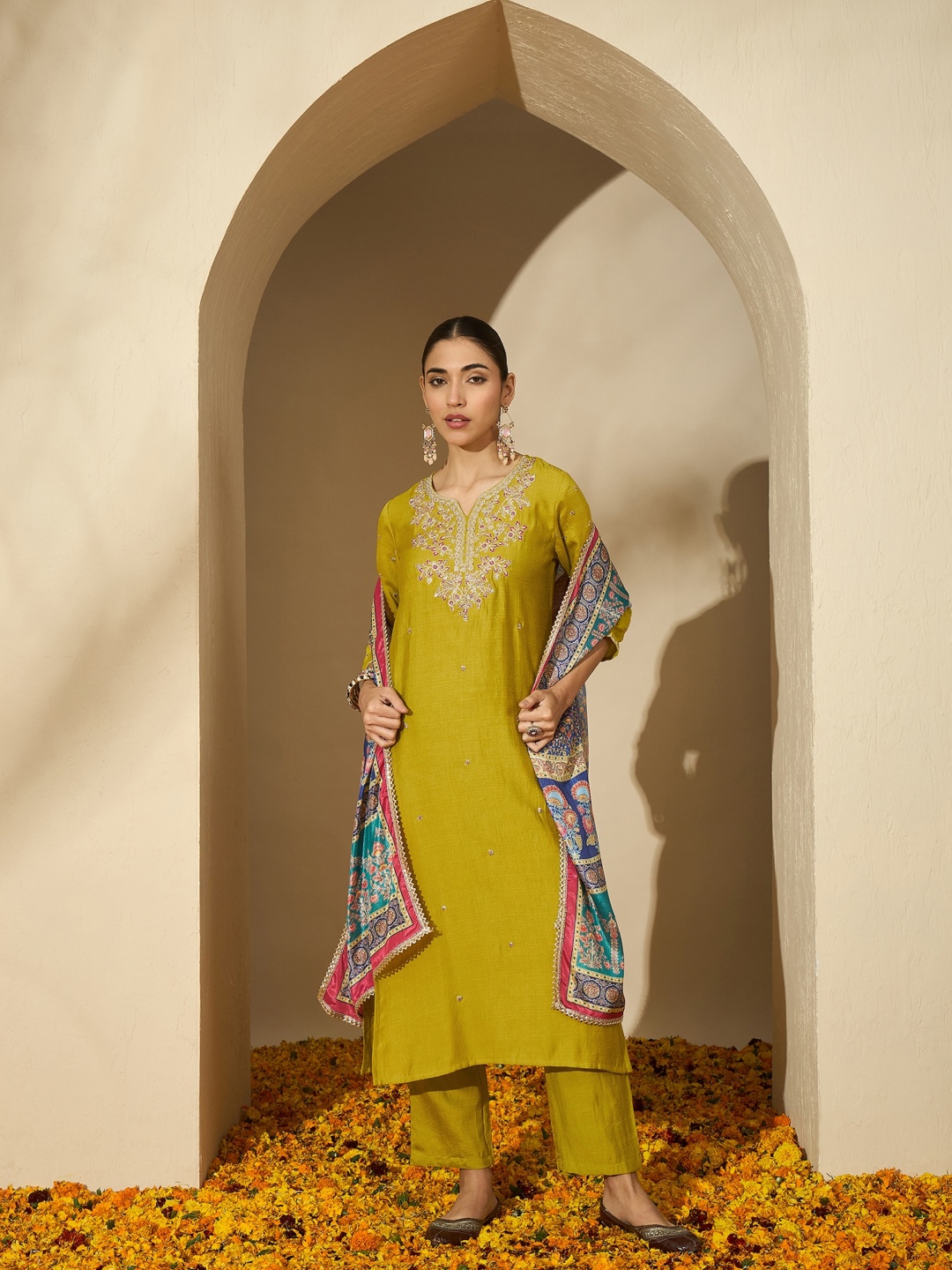 BANDIA Women Floral Embroidered Regular Sequinned Kurta with Trousers & With Dupatta, Mustard
BANDIA Women Floral Embroidered Regular Sequinned Kurta with Trousers & With Dupatta, Mustard