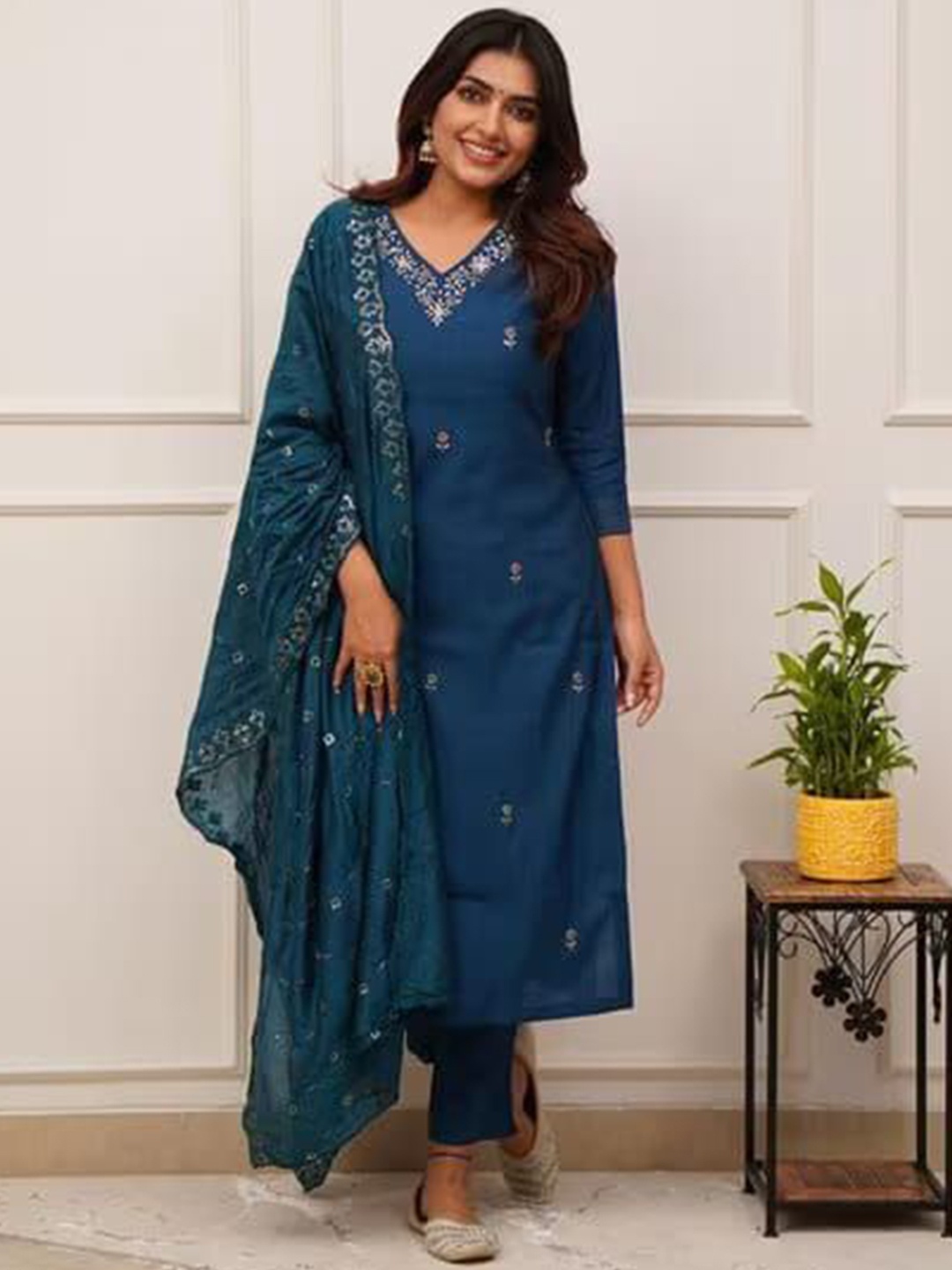 ANVERI TEXTILE Women Embroidered Regular Pure Cotton Kurta with Pyjamas & With Dupatta, Blue
ANVERI TEXTILE Women Embroidered Regular Pure Cotton Kurta with Pyjamas & With Dupatta, Blue