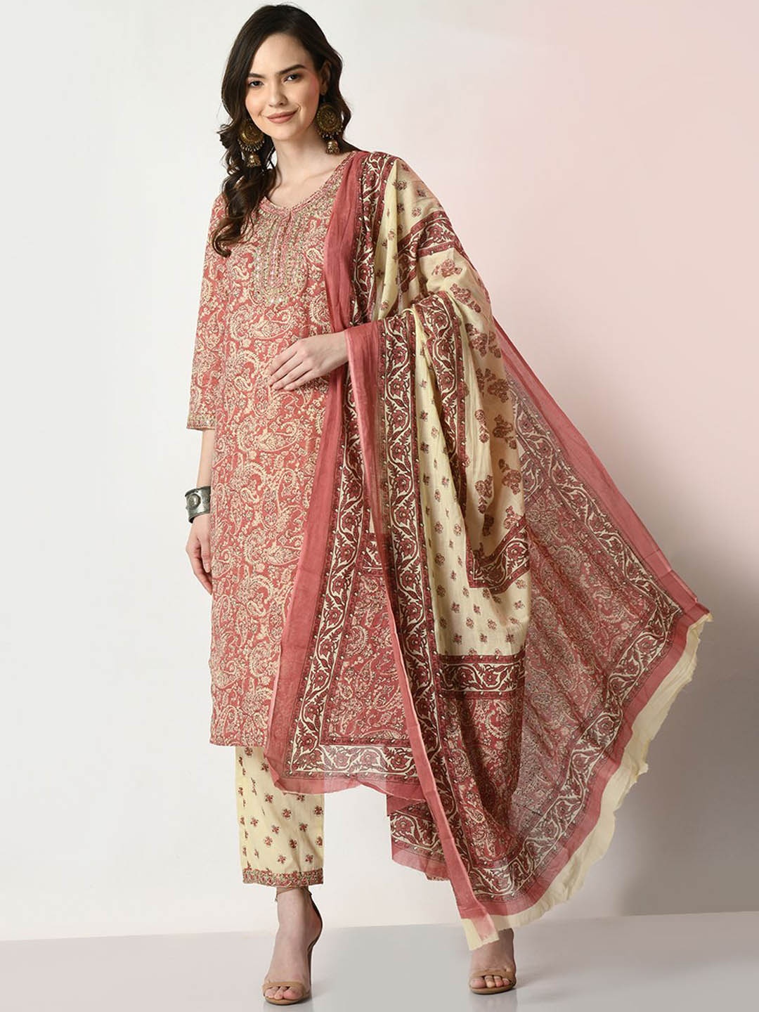 ZOGAN Women Paisley Printed Regular Pure Cotton Kurta with Trousers & With Dupatta, Brown
ZOGAN Women Paisley Printed Regular Pure Cotton Kurta with Trousers & With Dupatta, Brown
