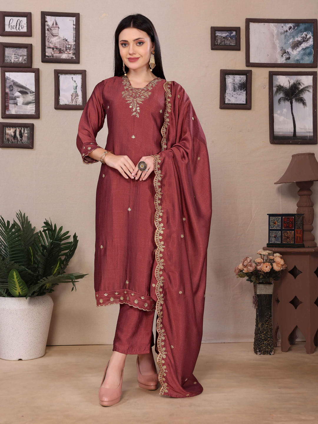 Gee Next Creation Women Floral Embroidered Regular Kurta with Trousers & With Dupatta, Rust
Gee Next Creation Women Floral Embroidered Regular Kurta with Trousers & With Dupatta, Rust