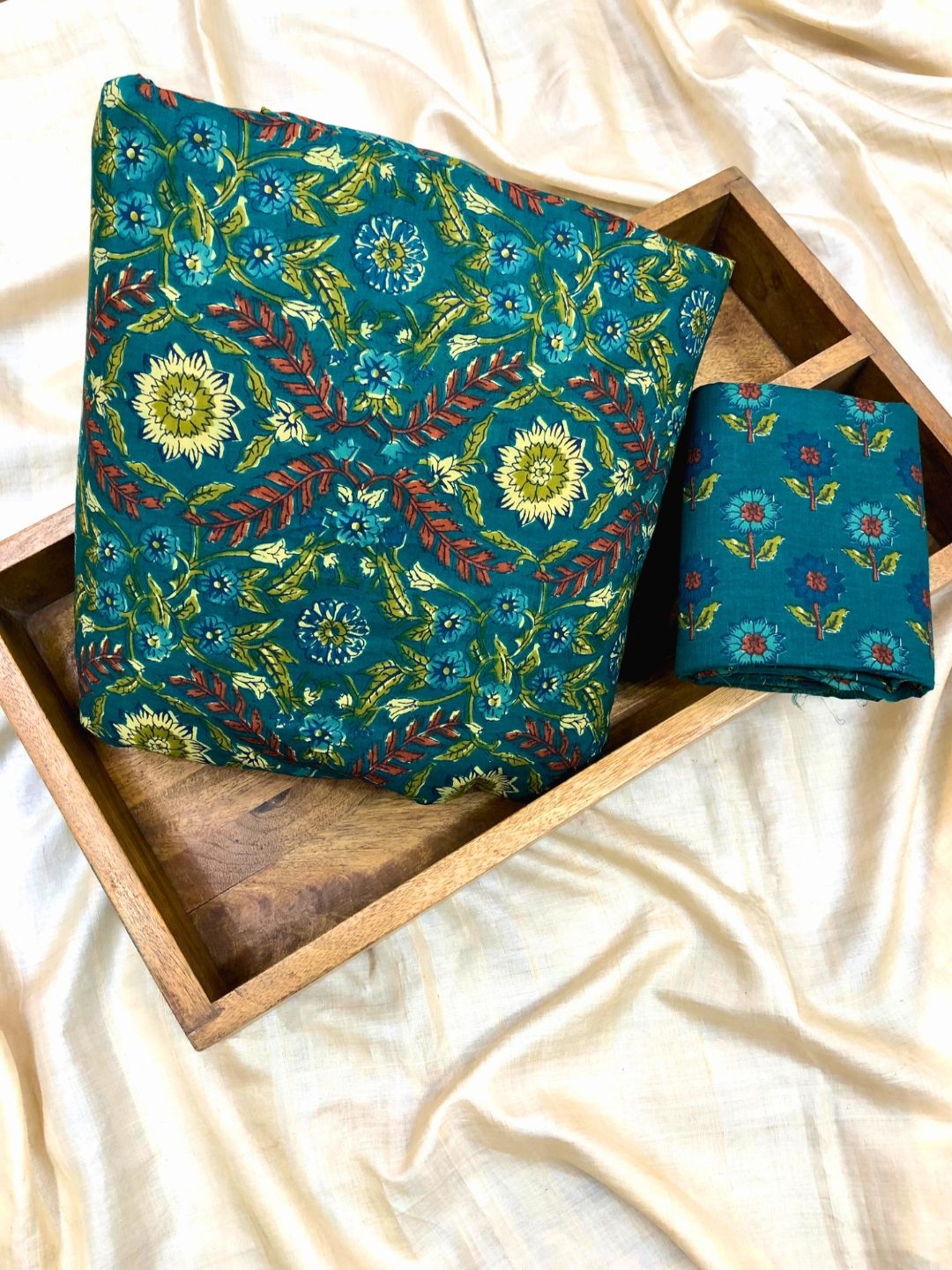 PALASH Floral Printed Block Print Technique Pure Cotton Unstitched Dress Material, Teal
PALASH Floral Printed Block Print Technique Pure Cotton Unstitched Dress Material, Teal