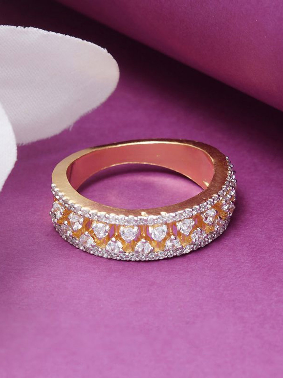 Tuanz Silver Jewelry 925 Sterling Silver Gold-Plated Cubic Zirconia-Studded Finger Ring
Tuanz Silver Jewelry 925 Sterling Silver Gold-Plated Cubic Zirconia-Studded Finger Ring