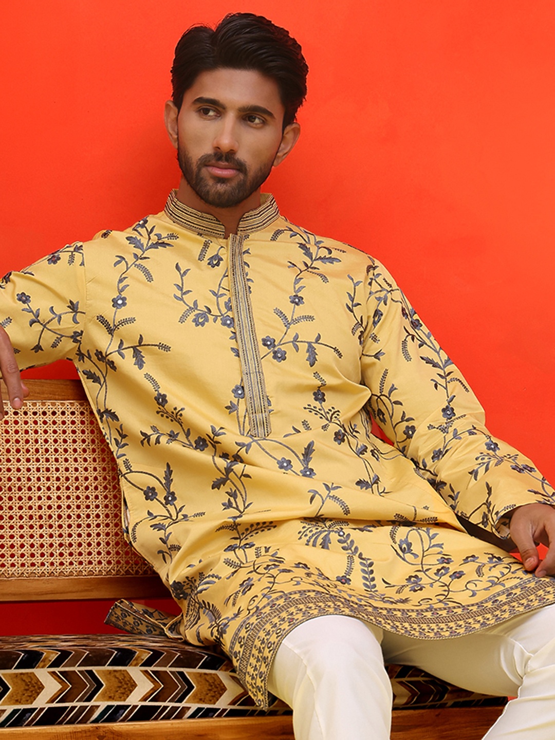 Jompers Floral Embroidered Mandarin Collar Mirror Work Silk Cotton Straight Kurta, Yellow
Jompers Floral Embroidered Mandarin Collar Mirror Work Silk Cotton Straight Kurta, Yellow