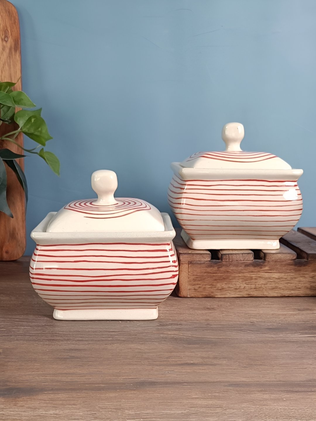 Myntra Elegant Homes Red 2025 2 Pieces Ceramic Dishwasher and Microwave Safe Serving Bowl
Myntra Elegant Homes Red 2025 2 Pieces Ceramic Dishwasher and Microwave Safe Serving Bowl