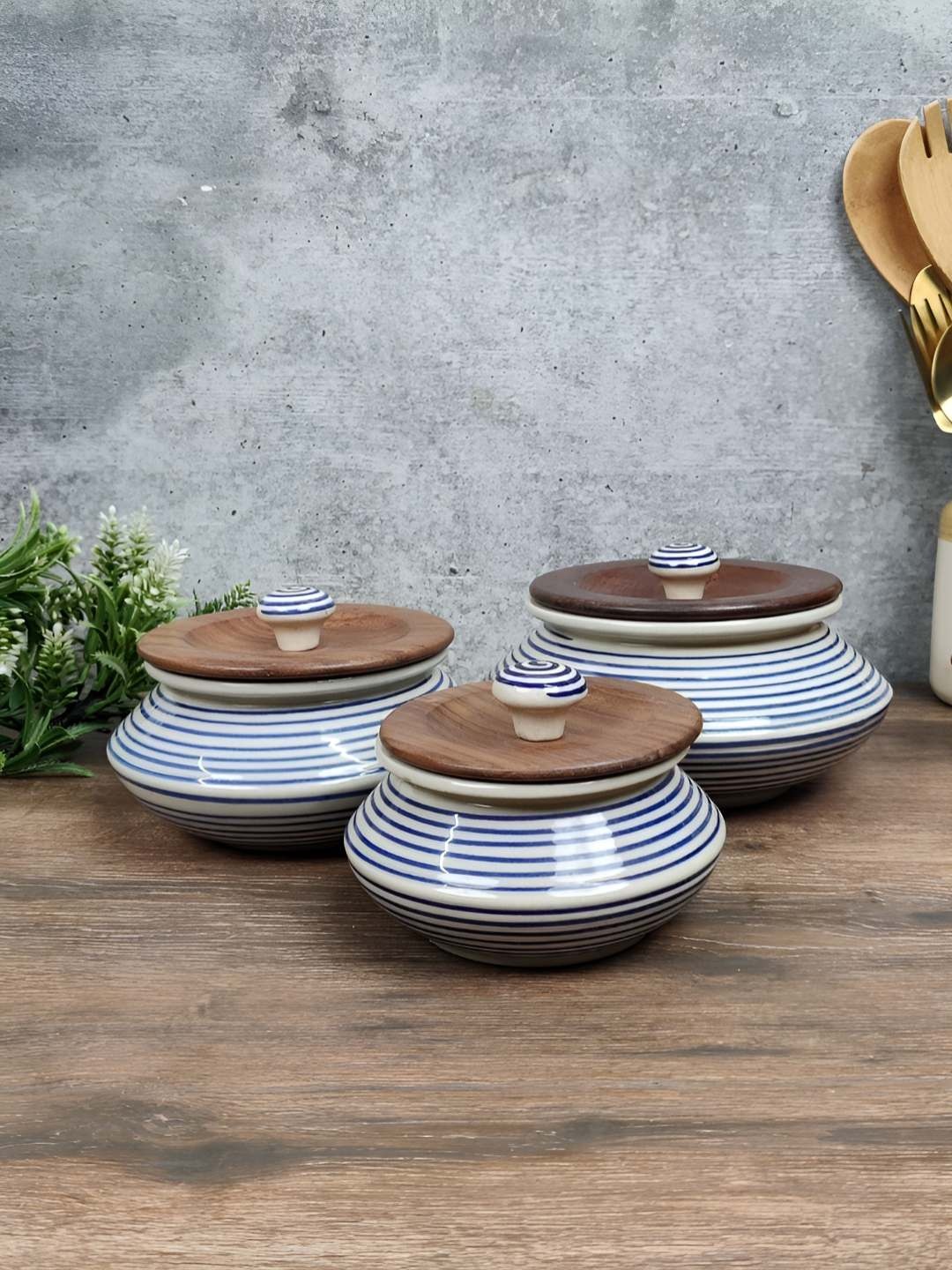 Myntra Elegant Homes Blue 2025 3 Pieces Ceramic Dishwasher and Microwave Safe Serving Bowl
Myntra Elegant Homes Blue 2025 3 Pieces Ceramic Dishwasher and Microwave Safe Serving Bowl