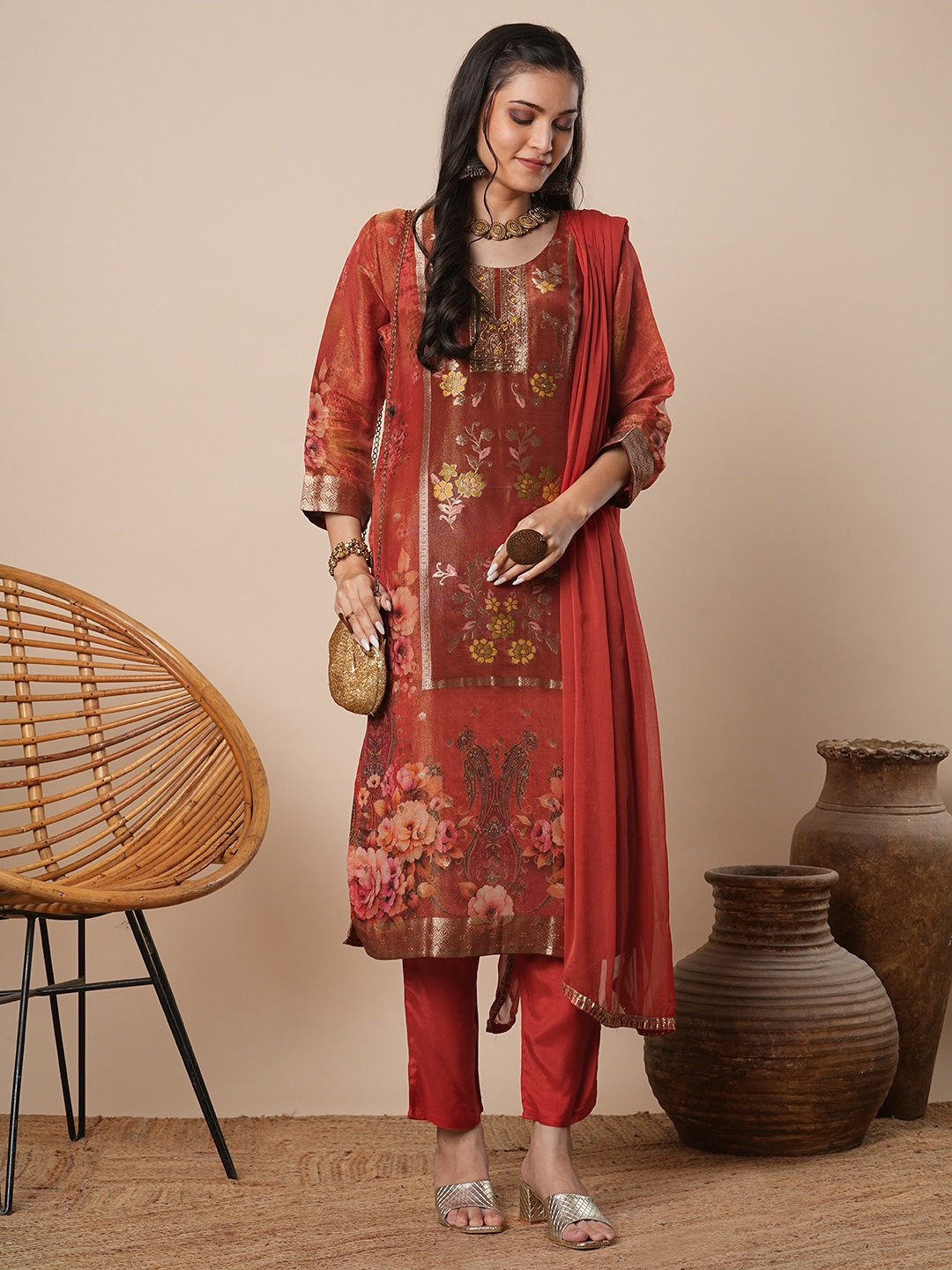 FASHOR Women Floral Printed Regular Zardozi Kurta with Trousers & With Dupatta, Rust
FASHOR Women Floral Printed Regular Zardozi Kurta with Trousers & With Dupatta, Rust