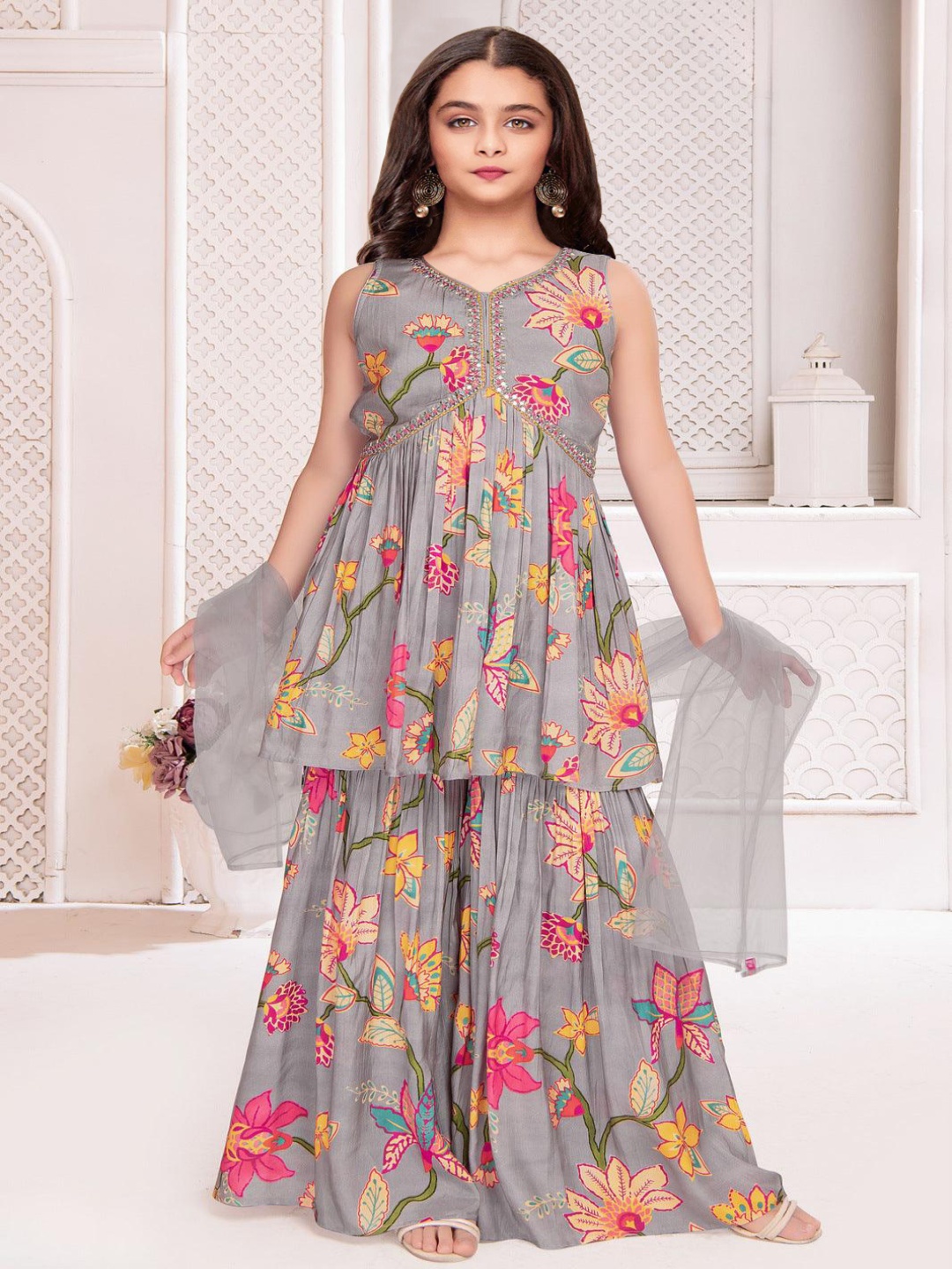 Wommaniya Impex Girls Floral Printed Empire Thread Work Kurta with Sharara & With Dupatta, Grey
Wommaniya Impex Girls Floral Printed Empire Thread Work Kurta with Sharara & With Dupatta, Grey