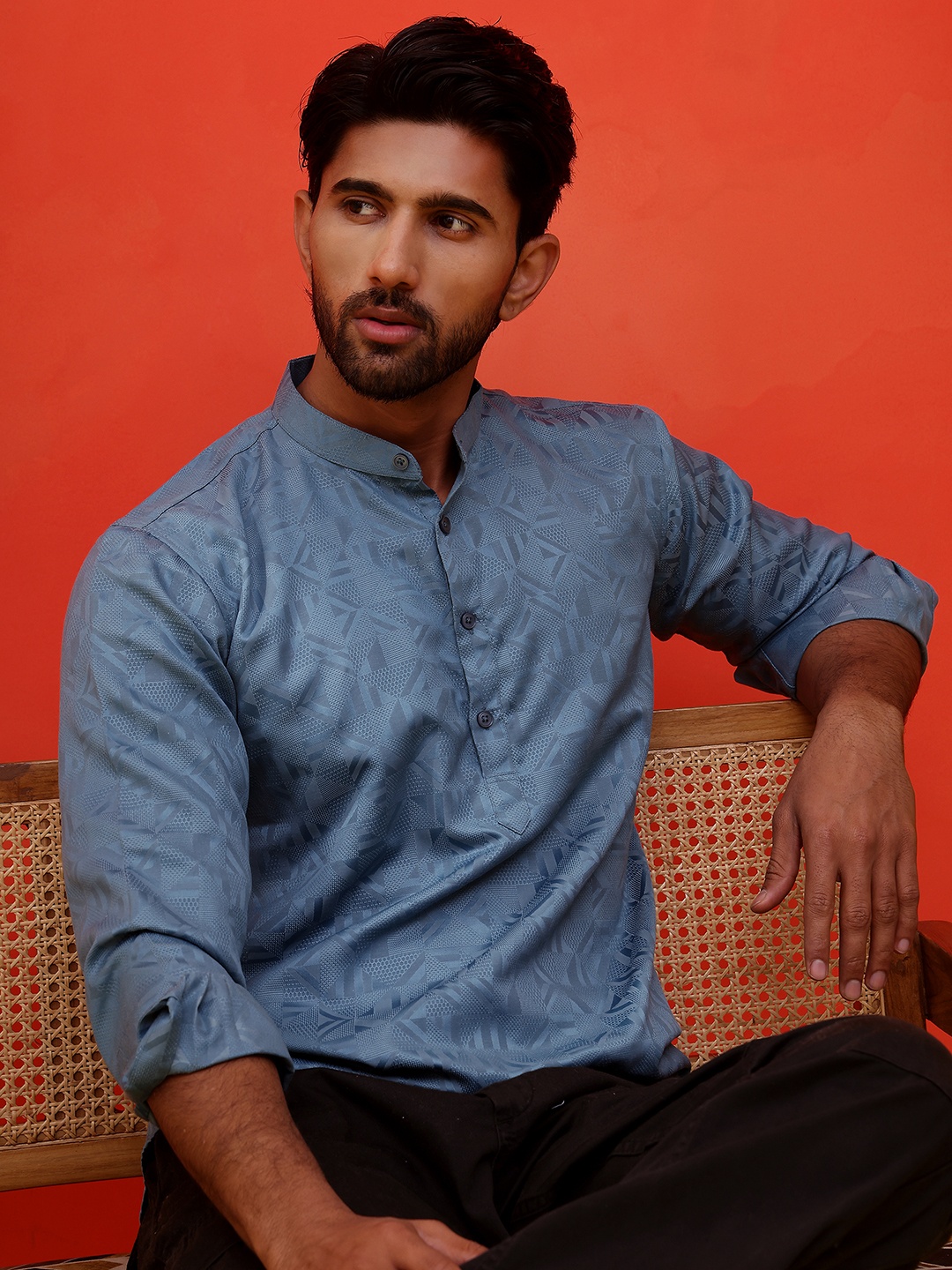 Jompers Geometric Woven Design Band Collar Long Roll-Up Sleeves Straight Kurta, Blue
Jompers Geometric Woven Design Band Collar Long Roll-Up Sleeves Straight Kurta, Blue
