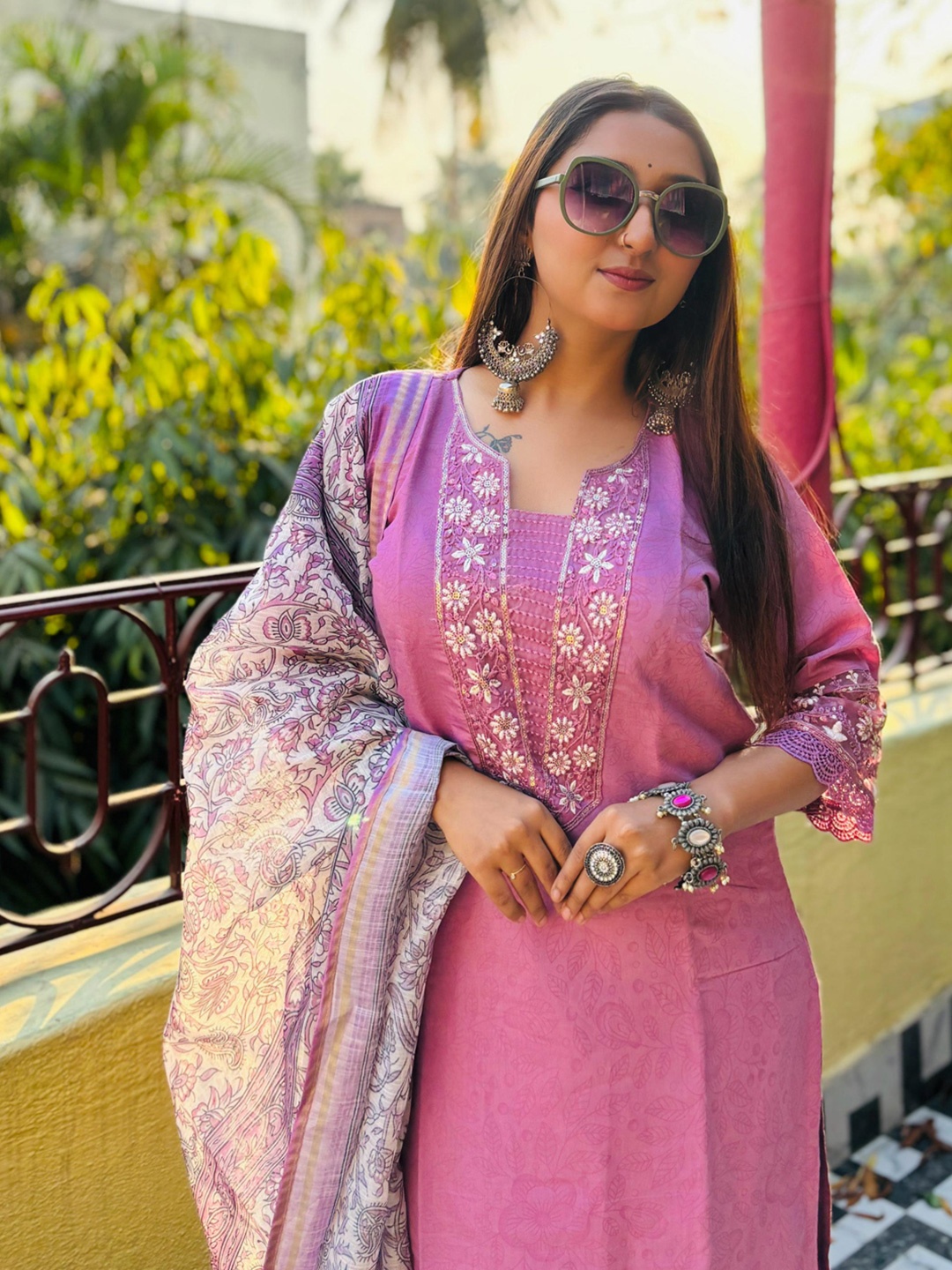VredeVogel Women Floral Embroidered Regular Kurta with Trousers & With Dupatta, Lavender
VredeVogel Women Floral Embroidered Regular Kurta with Trousers & With Dupatta, Lavender