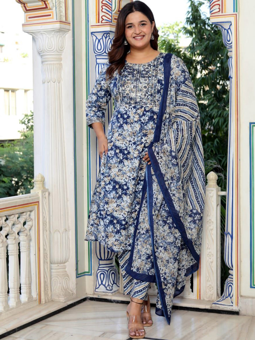 MissKurti Women Ethnic Motifs Printed Regular Pure Cotton Kurta with Trousers & With Dupatta, Blue
MissKurti Women Ethnic Motifs Printed Regular Pure Cotton Kurta with Trousers & With Dupatta, Blue