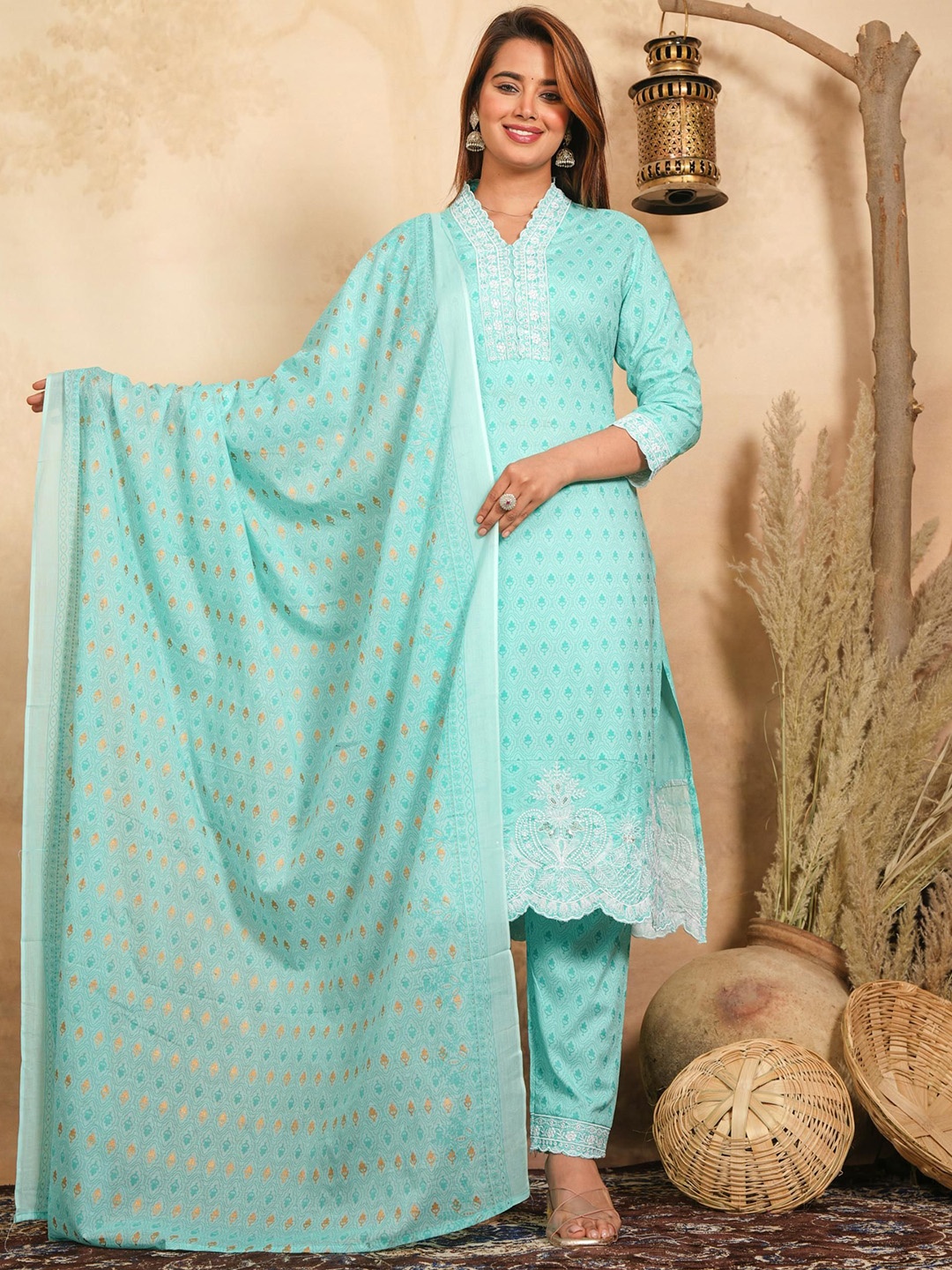 NANAK FEB Women Ethnic Motifs Embroidered Regular Kurta with Trousers & With Dupatta, Turquoise blue
NANAK FEB Women Ethnic Motifs Embroidered Regular Kurta with Trousers & With Dupatta, Turquoise blue
