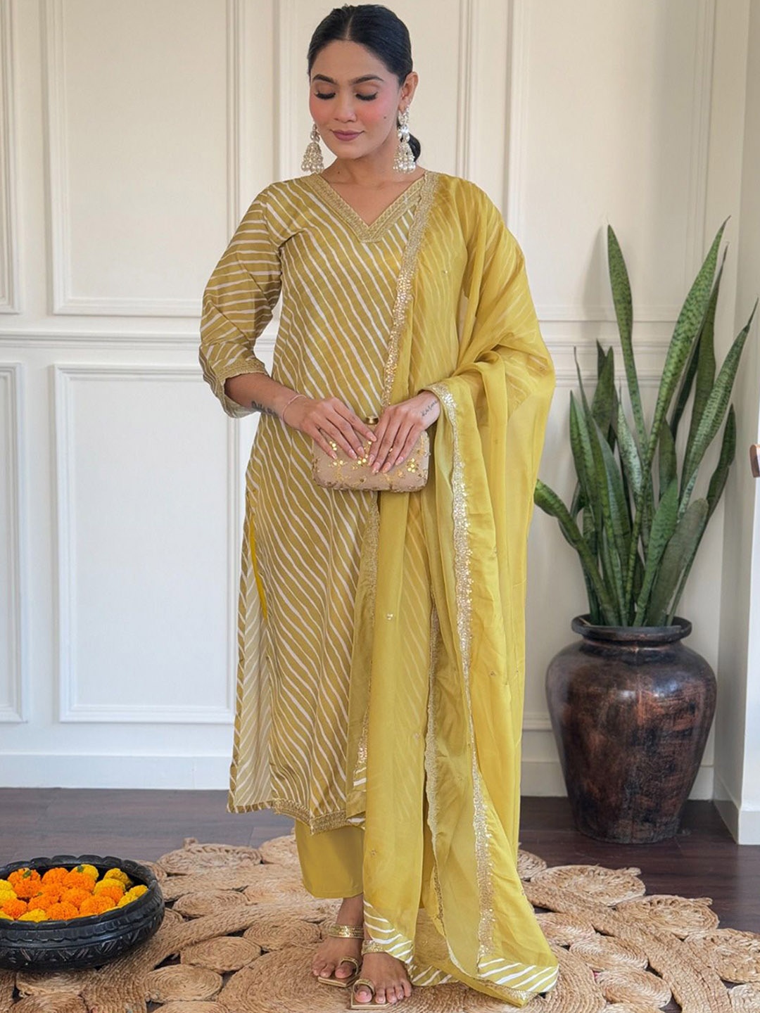 KALINI Women Embroidered Regular Thread Work Kurta with Trousers & With Dupatta, Yellow
KALINI Women Embroidered Regular Thread Work Kurta with Trousers & With Dupatta, Yellow