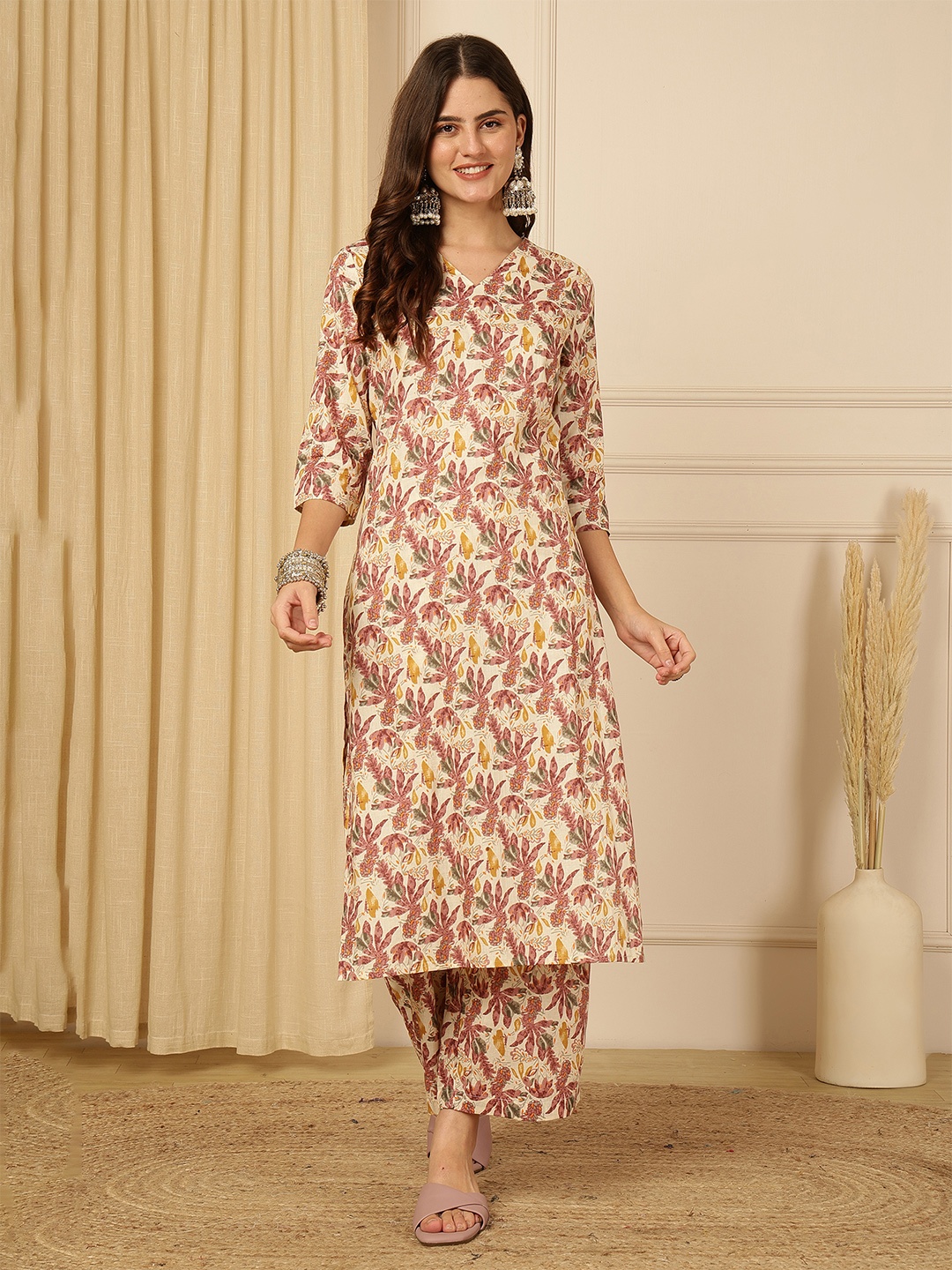 Anouk Rustic Women Floral Printed Regular Pure Cotton Kurta with Palazzos, Multi
Anouk Rustic Women Floral Printed Regular Pure Cotton Kurta with Palazzos, Multi