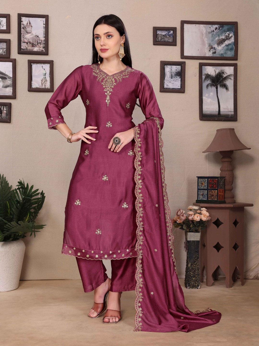 Gee Next Creation Women Embroidered Regular Thread Work Kurta with Trousers & With Dupatta, Purple
Gee Next Creation Women Embroidered Regular Thread Work Kurta with Trousers & With Dupatta, Purple